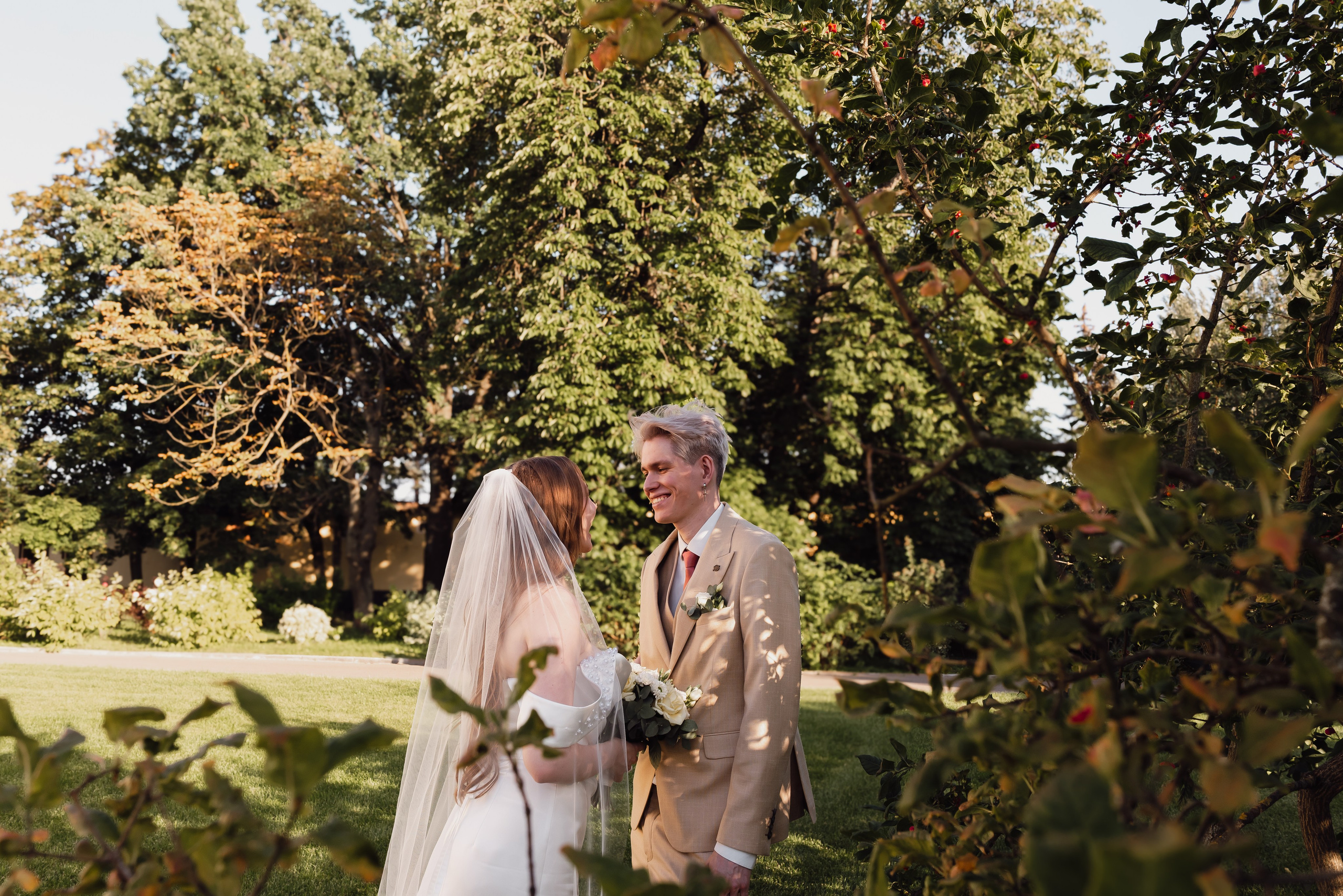 Загс + прогулка | ВДНХ 3. Свадебный и семейный фотограф в Москве Анна Сдобнова