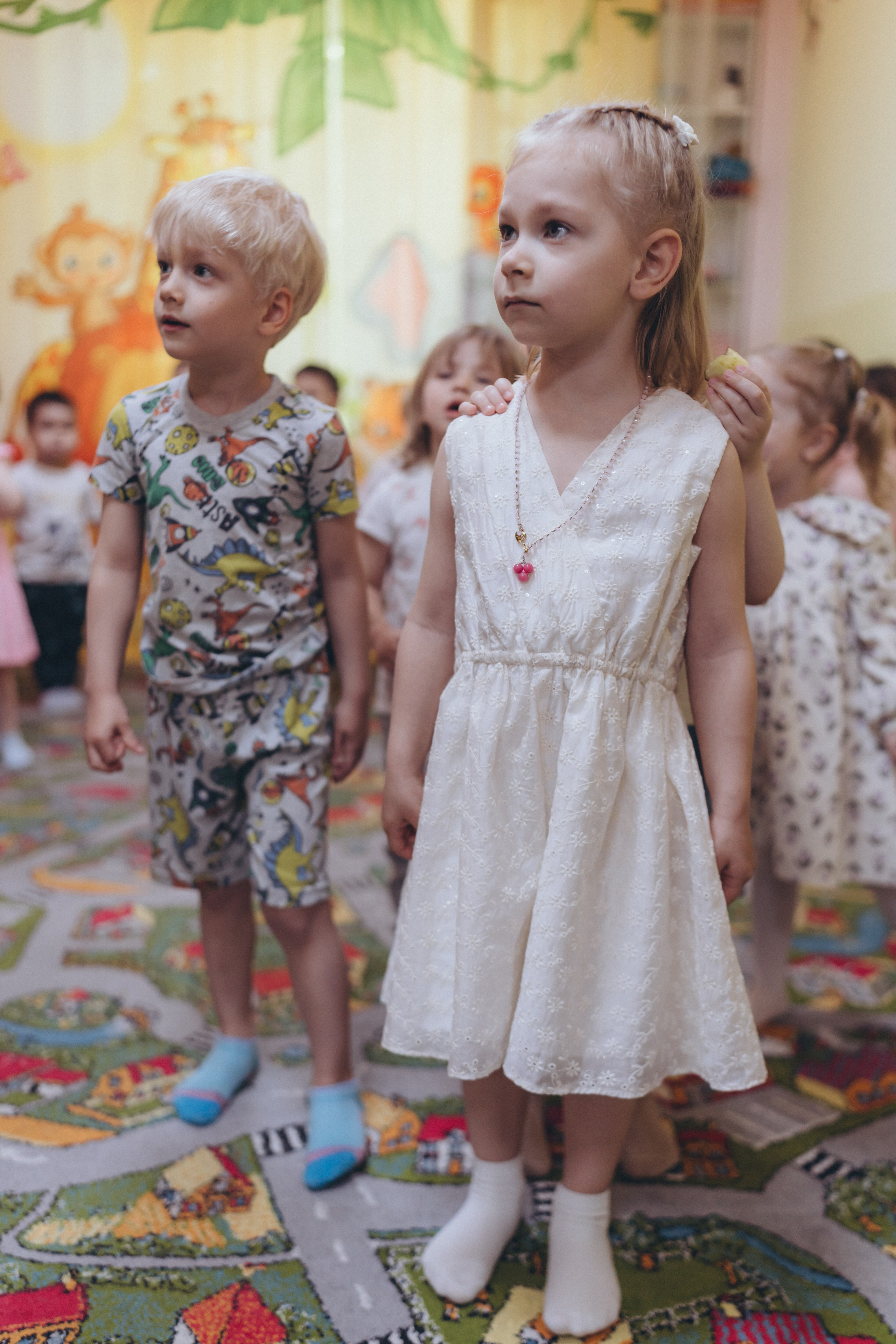 День рождения Алисы (садик). Крис Богомазова