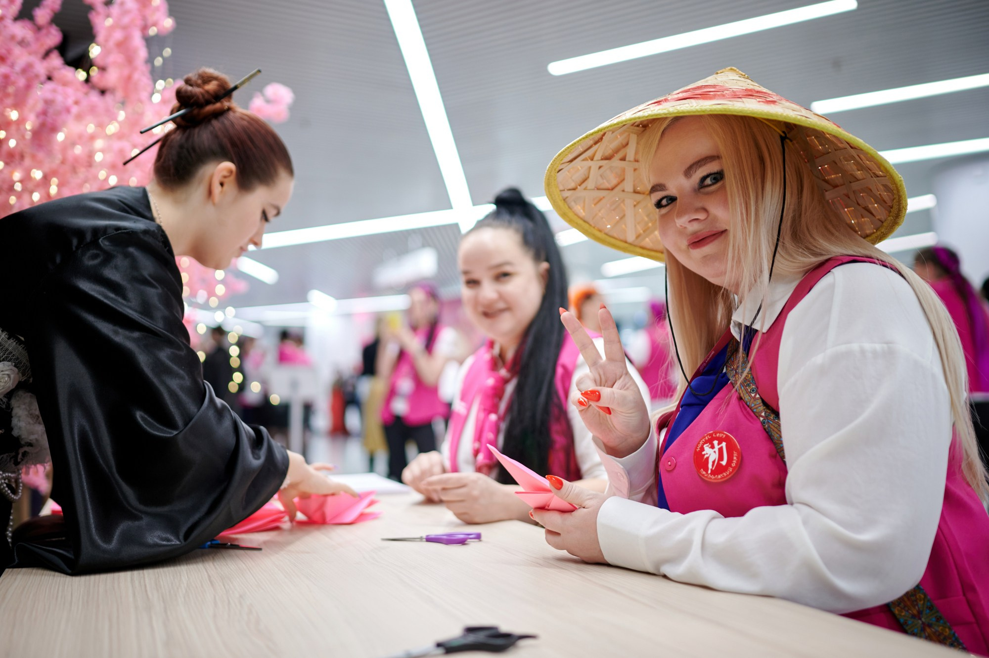 Магнит Косметик — конкурс «Золотой Магазин». Мезенцев Евгений фотограф