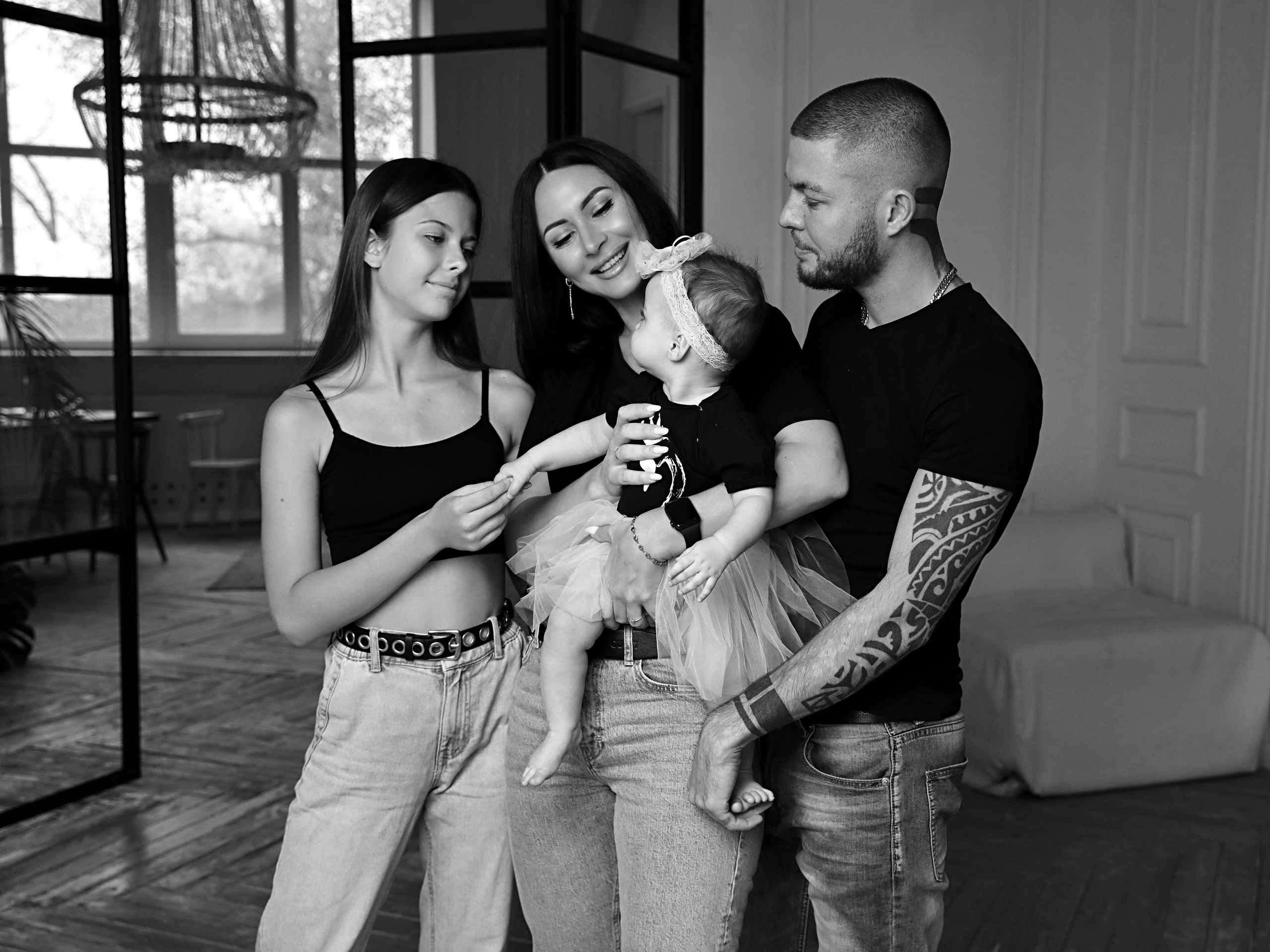 Фото семьи их 4х человек