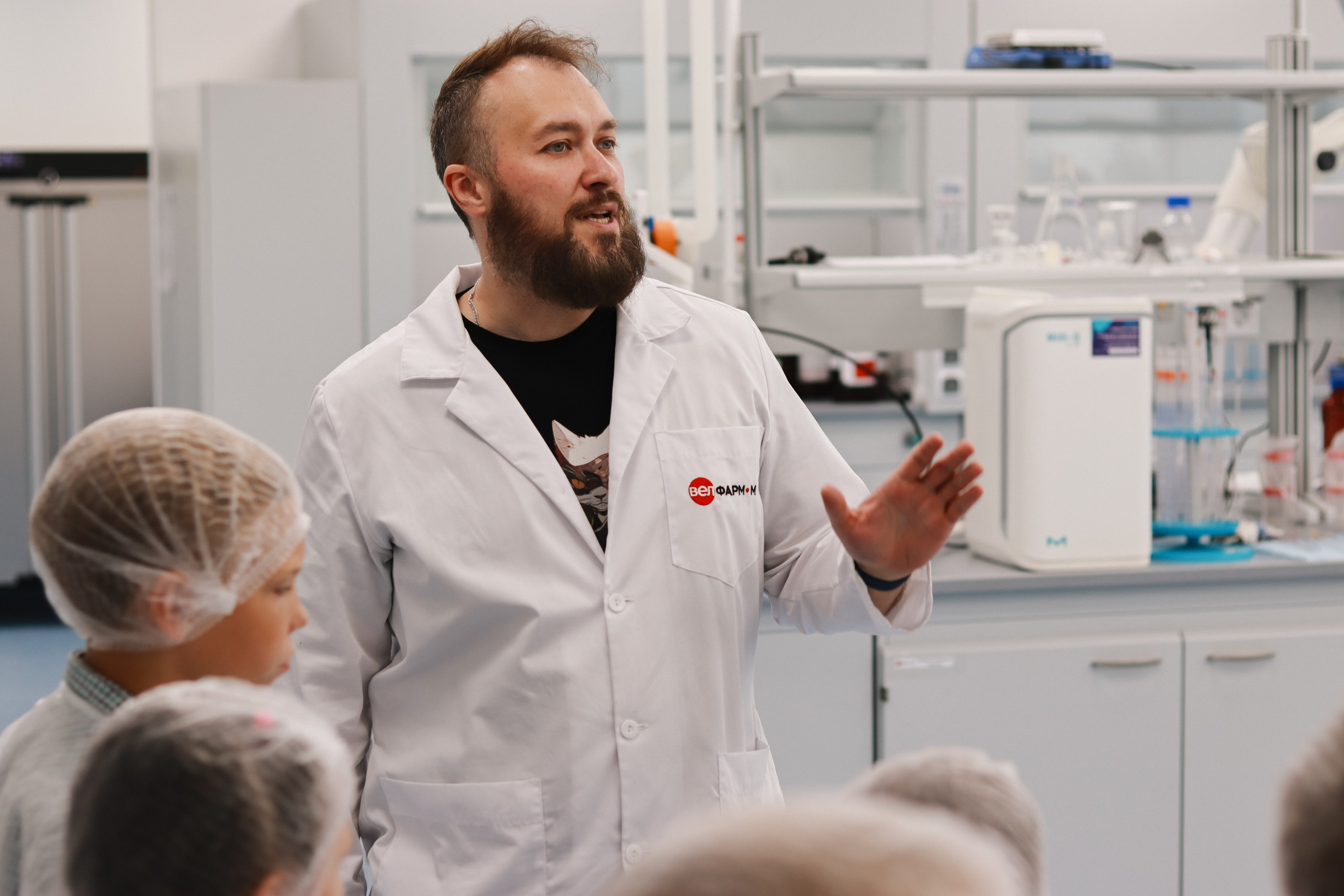 Экскурсия на «Велфарм-М» 02.04.2024. Медиатека Группы компаний «Велфарм»