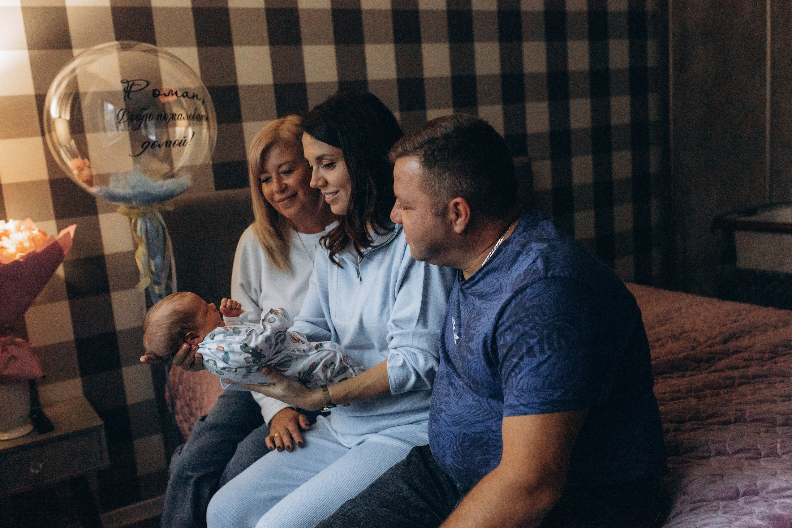 Выписка из роддома. Семейный и детский фотограф в Москве Антонина Смирнова