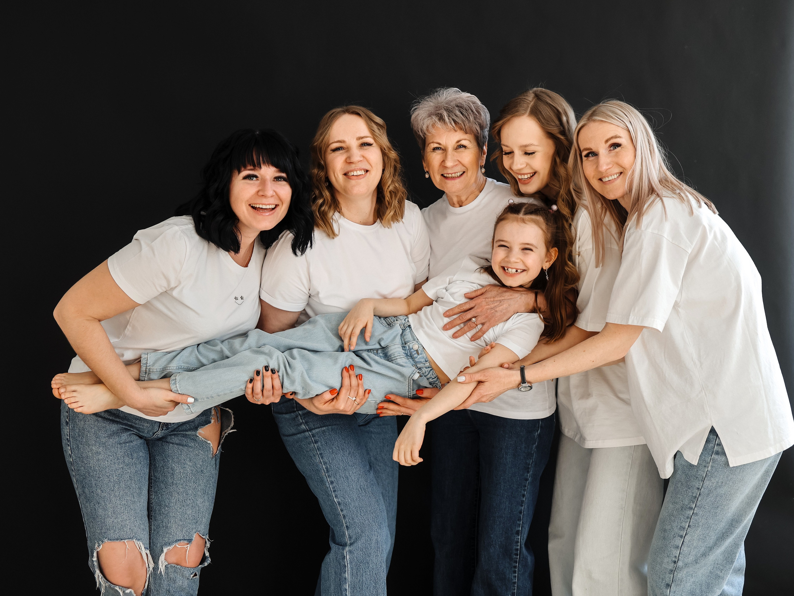 Б О Л Ь Ш А Я  С Е М Ь Я. Семейный и детский фотограф в  г. Екатеринбурге Холодова Юлия