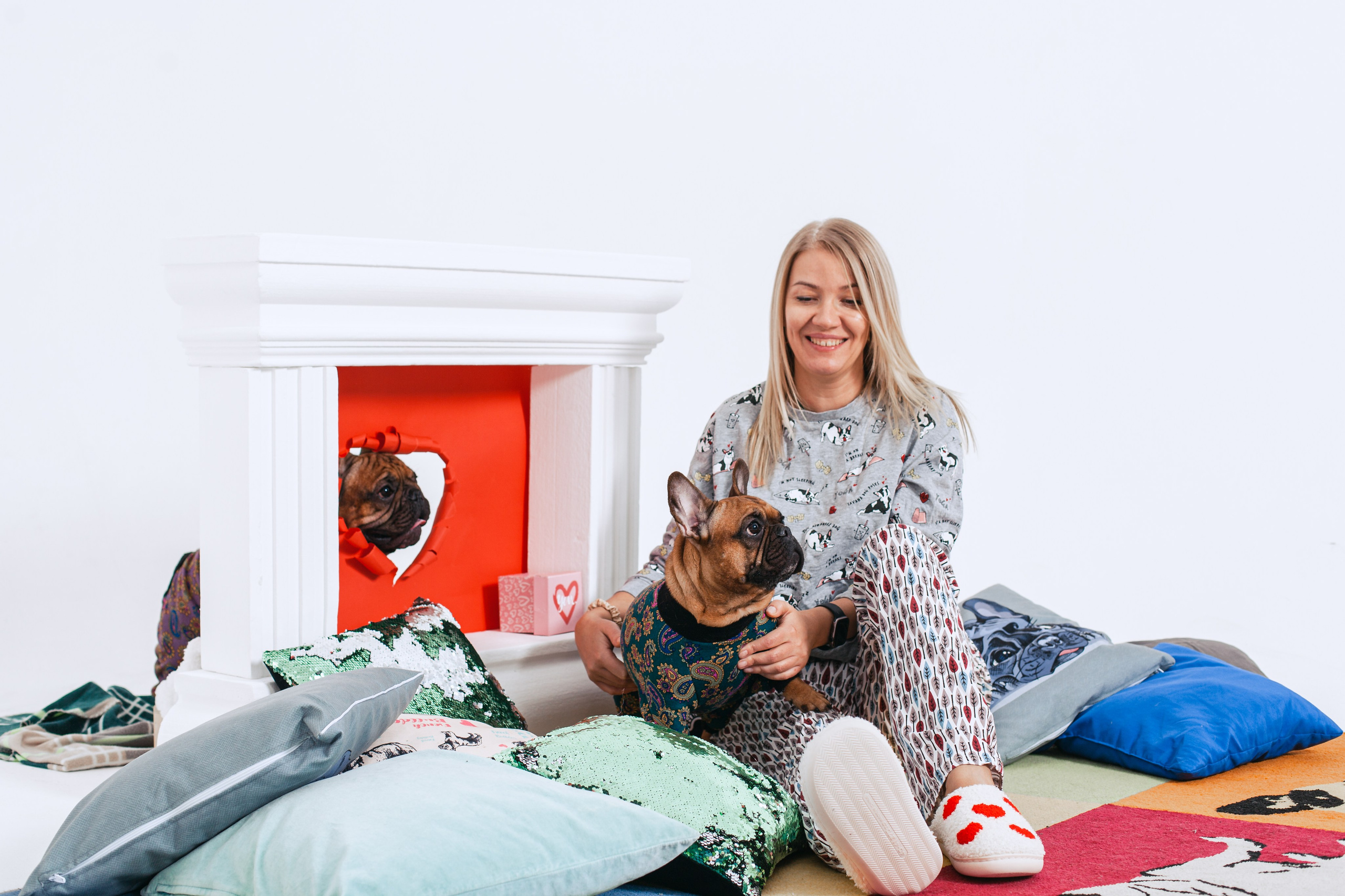 Пижамная вечеринка французских бульдогов и их хозяев. Фотограф-анималист Татьяна Степанова