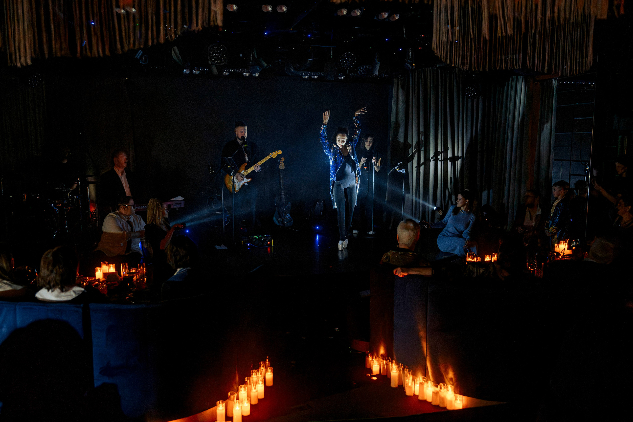 СКУЛЬПТУРА ЧАРЛИ. Максим Комаров — Профессиональный фотограф