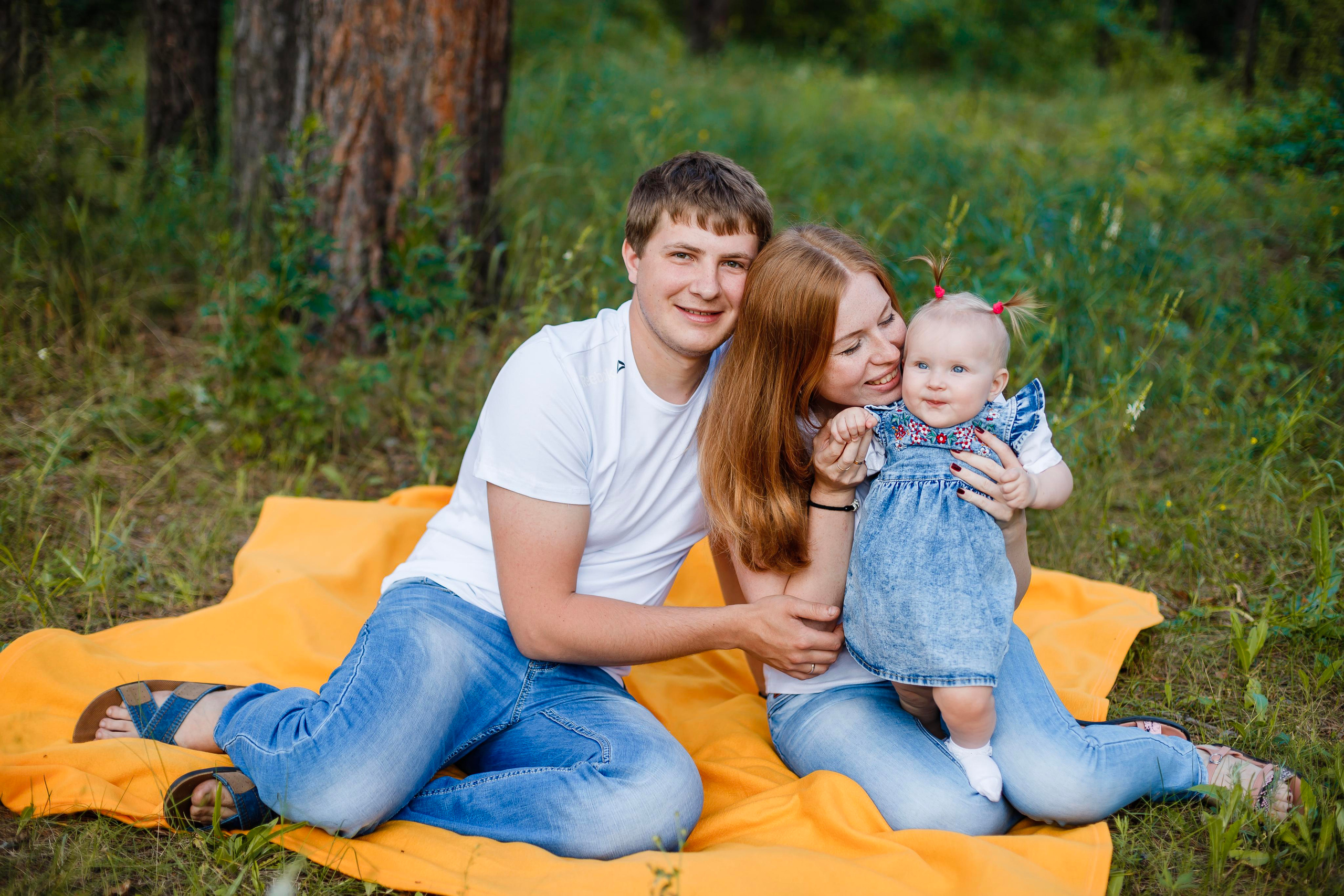 Семейная прогулка. Свадебный и семейный фотограф в городе Воронеж. Ирина Боловина