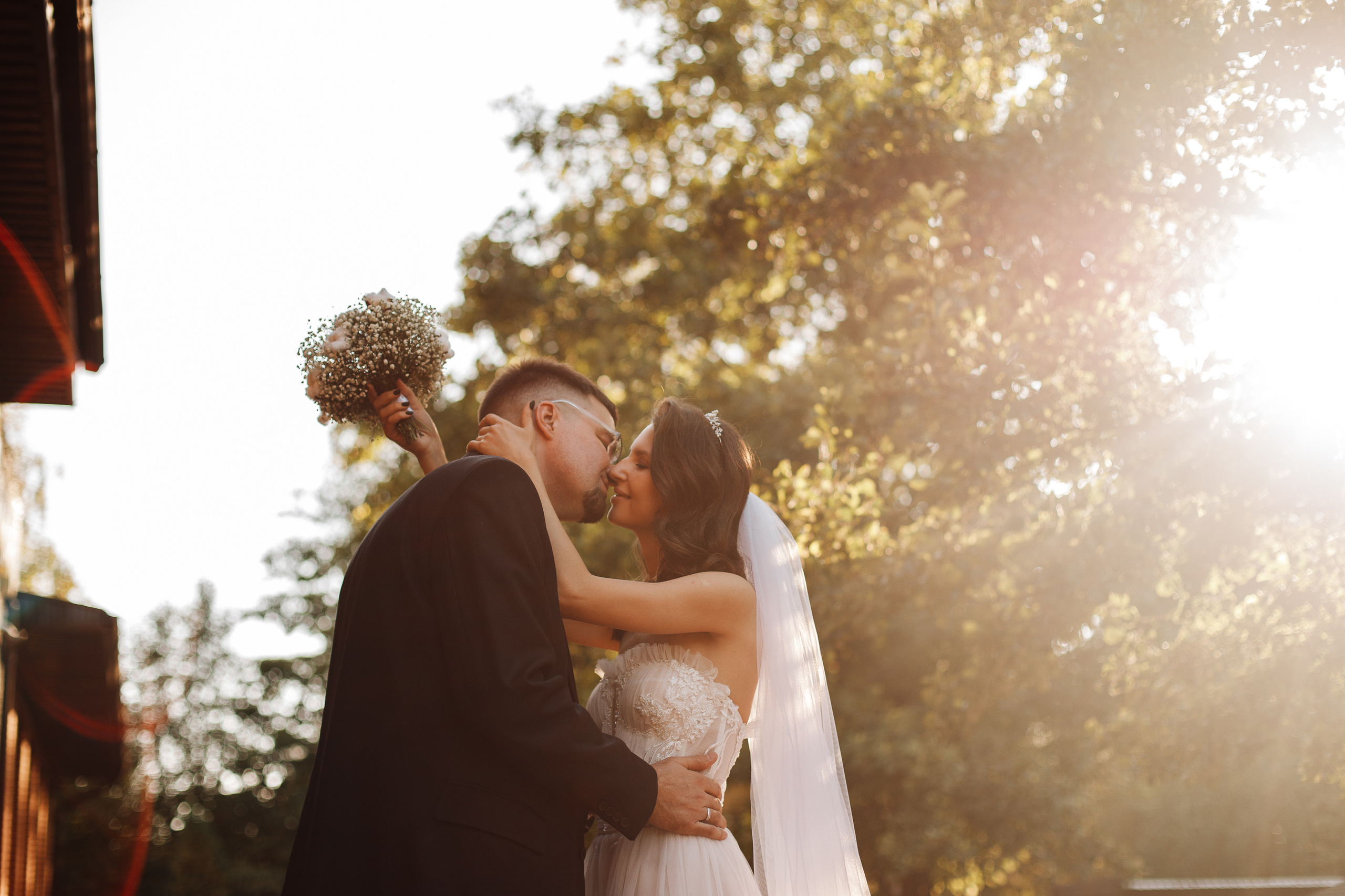 Свадебная прогулка. Свадебный и семейный фотограф в городе Воронеж. Ирина Боловина