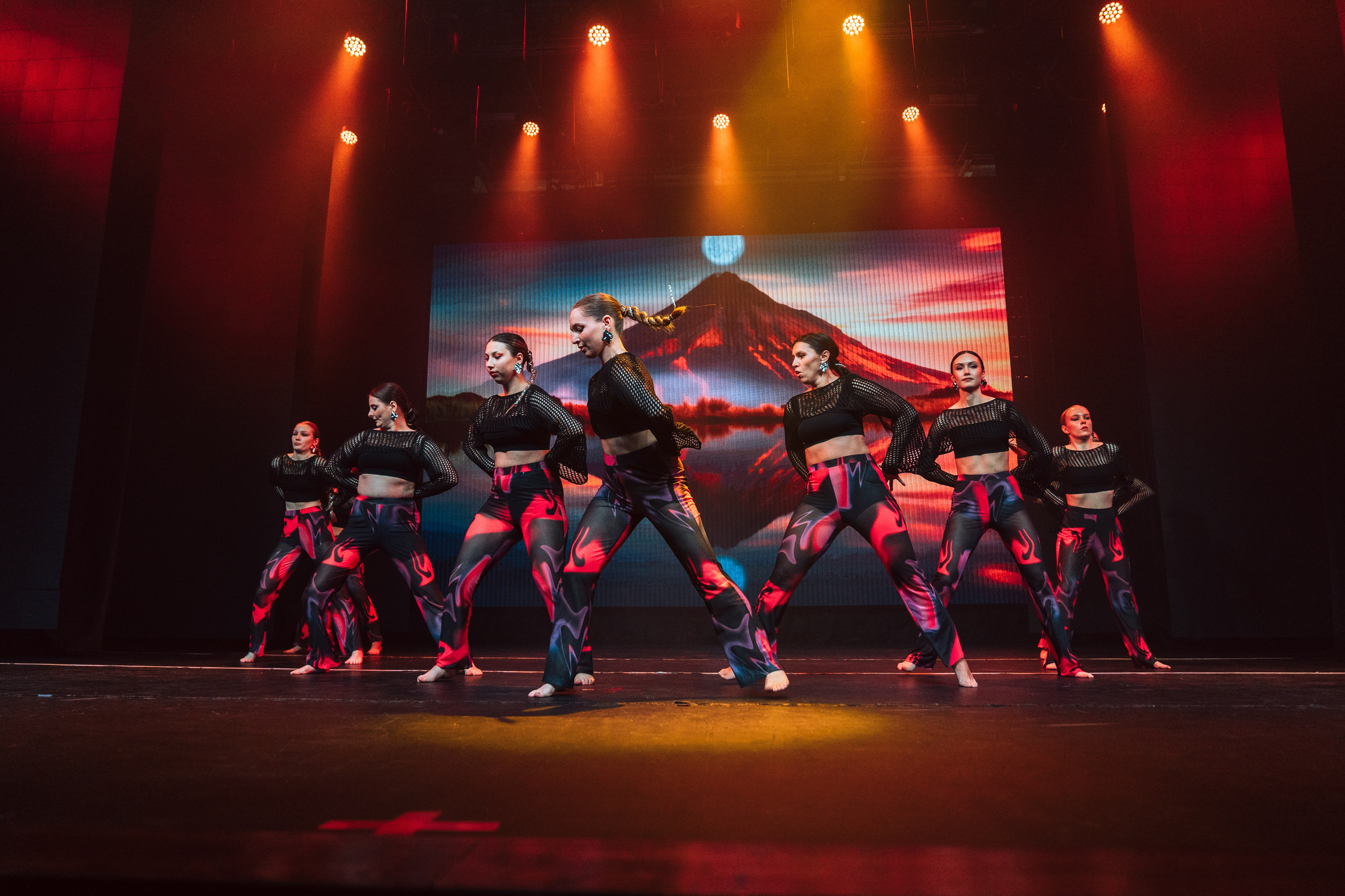 Отчетный концерт танцевальной школы L.A. Хабаровска