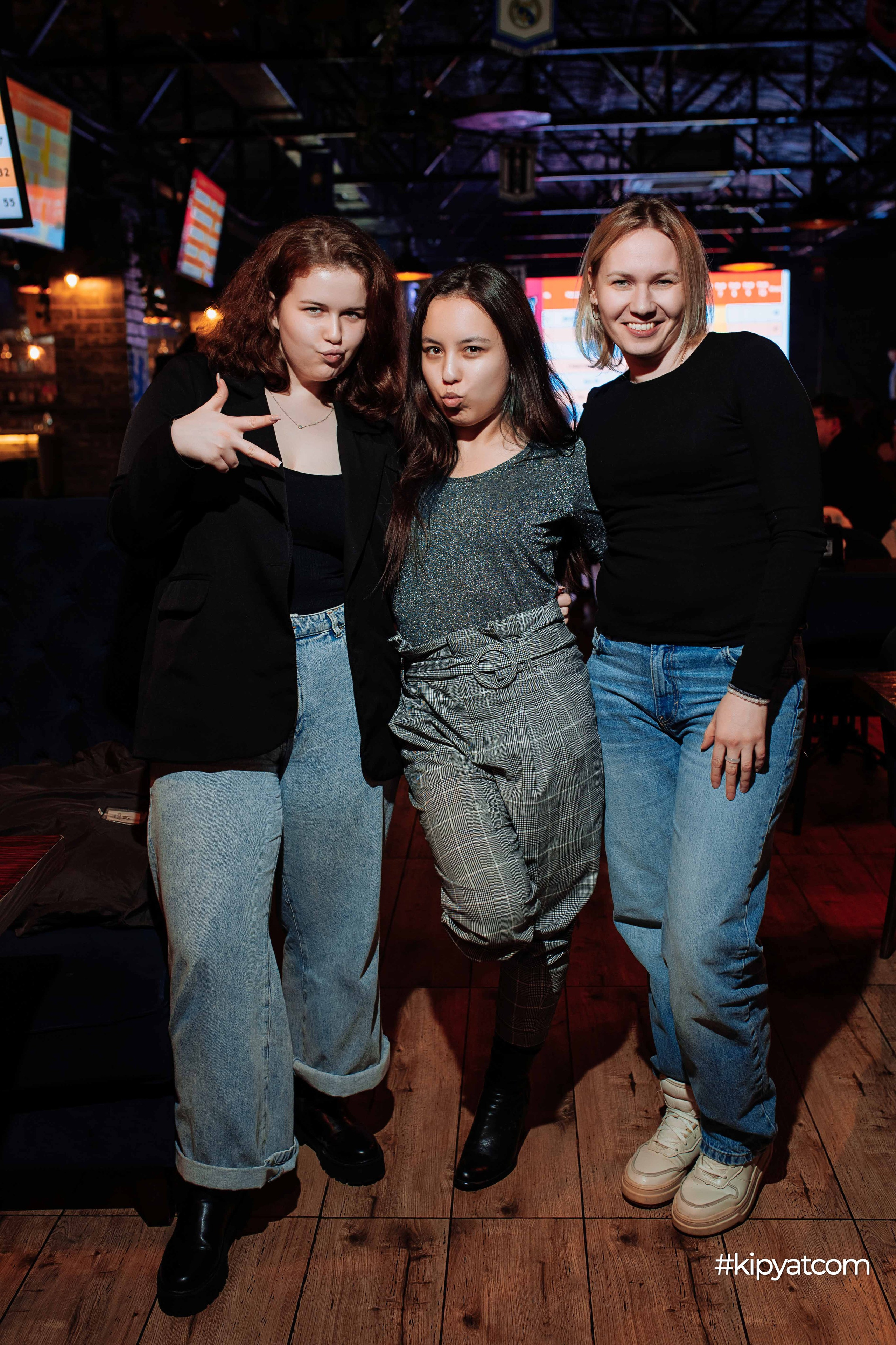 Эйнштейн Party