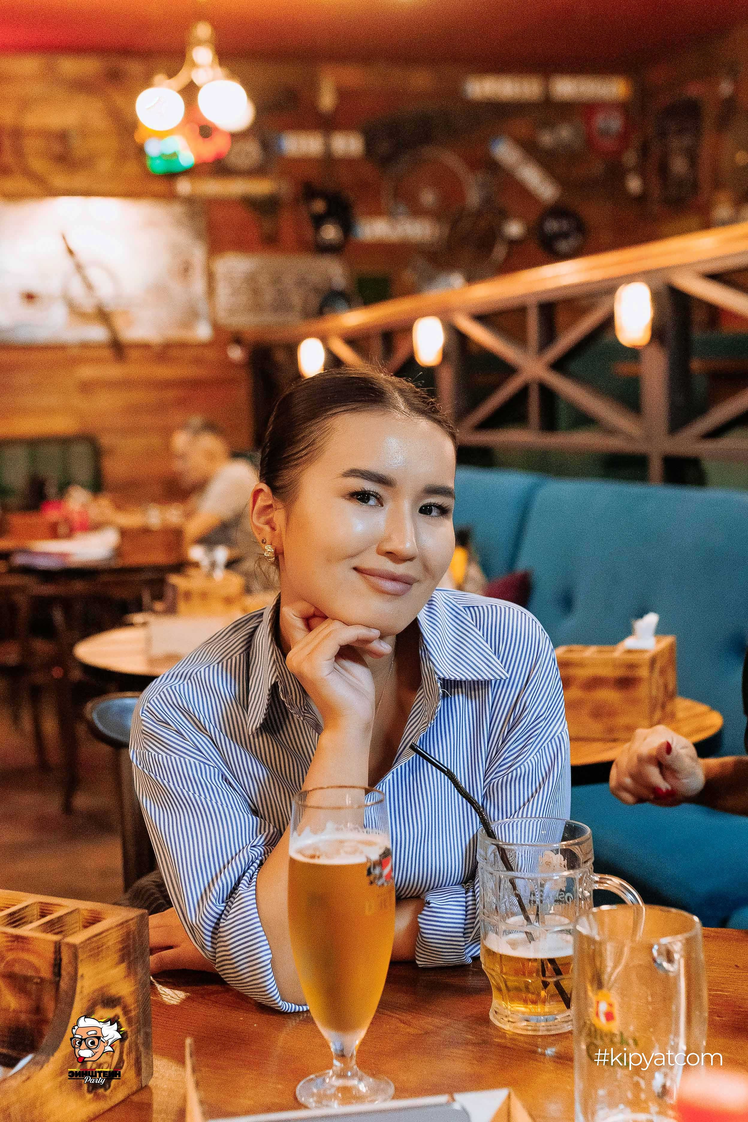 Эйнштейн Party