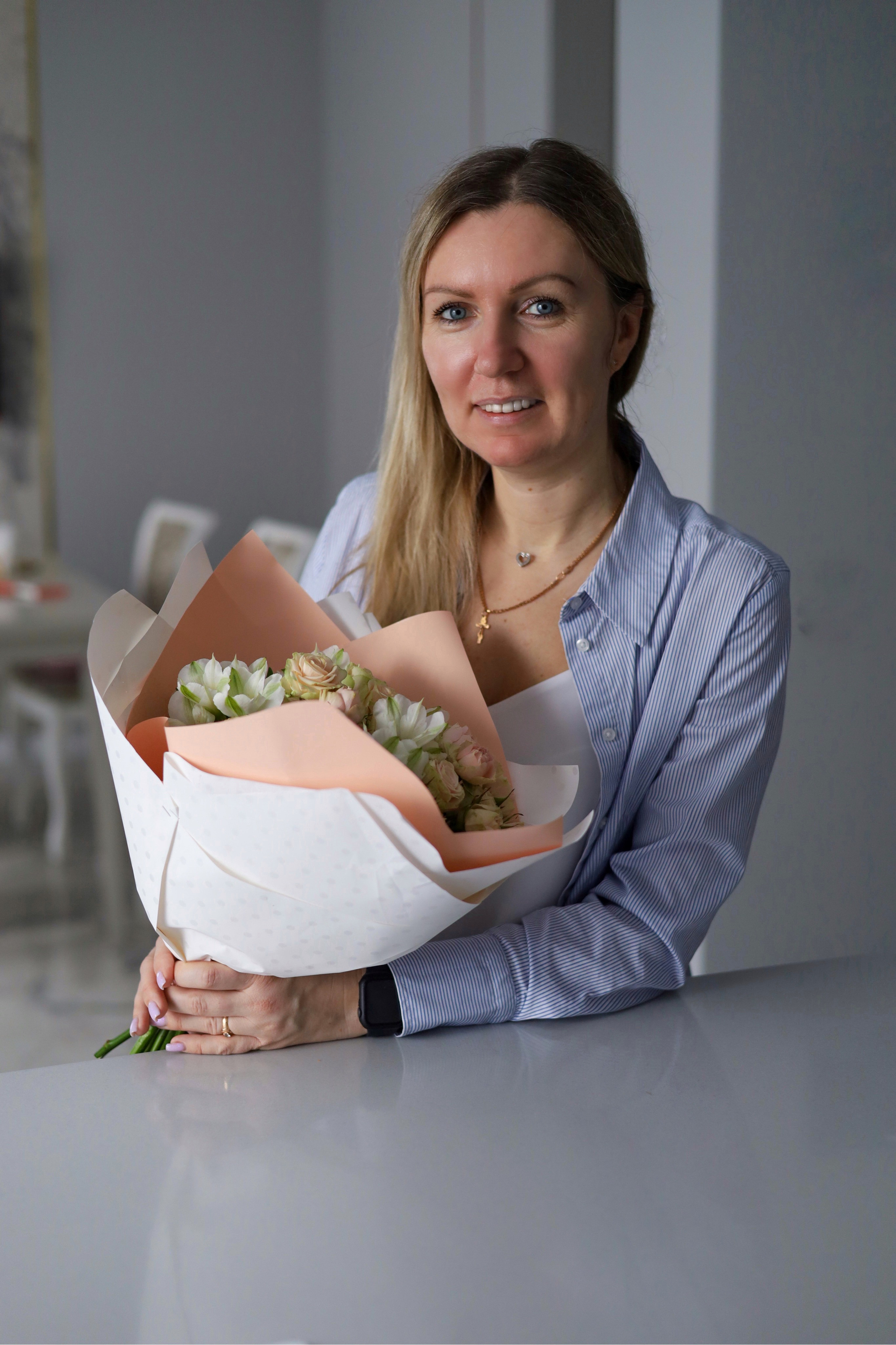 Девушки. Главная