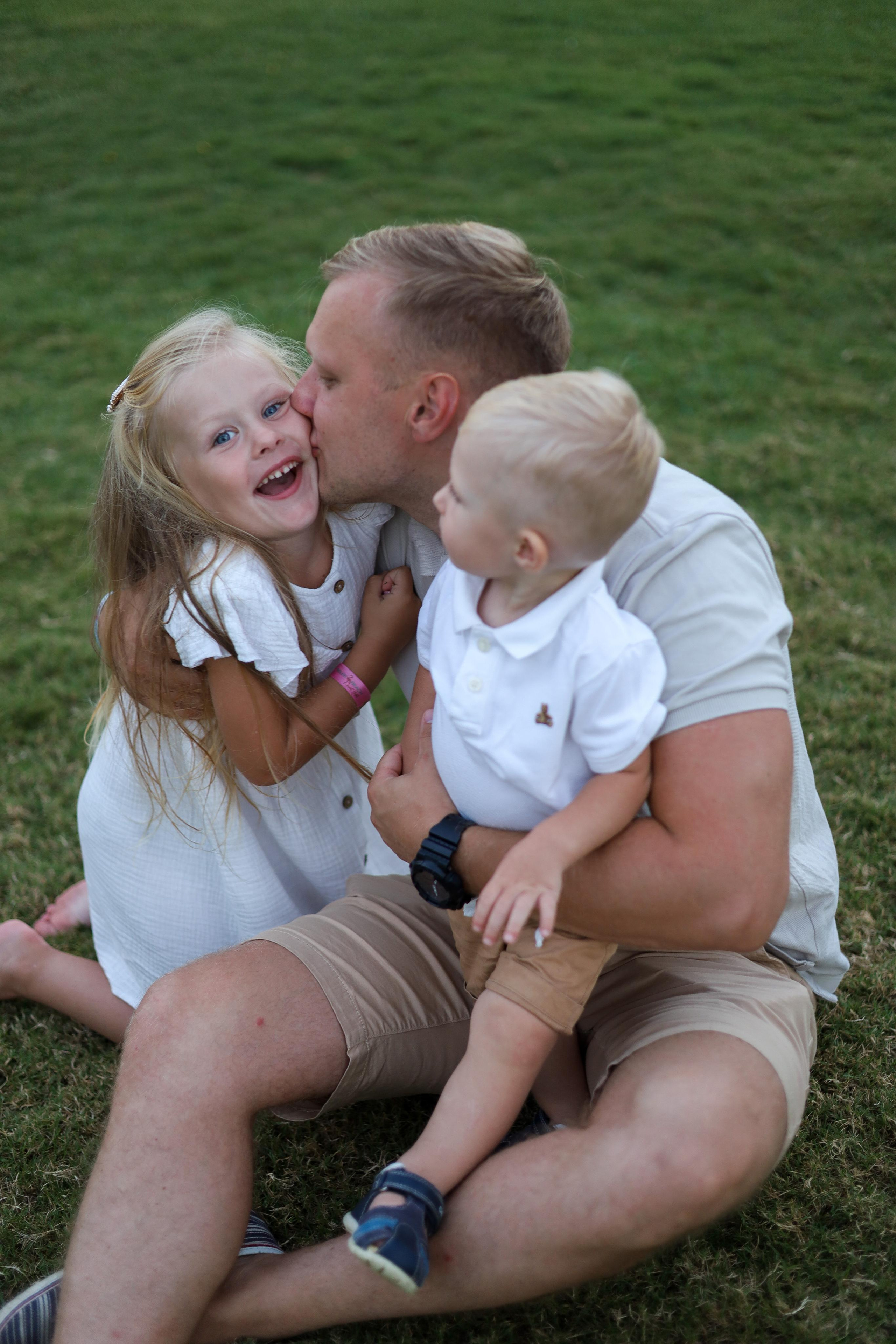 Семейные фотографии. Главная