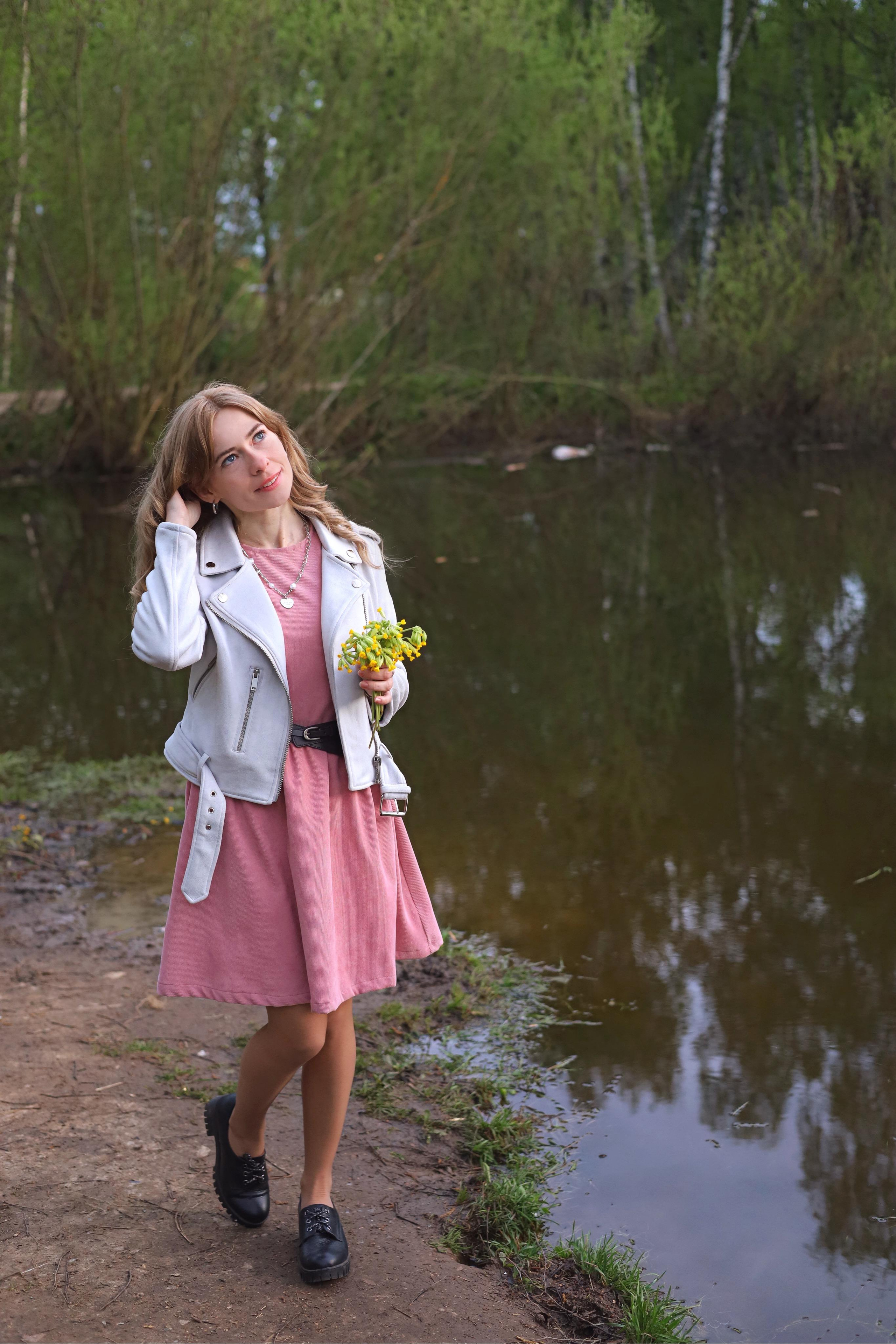 Девушки. Главная