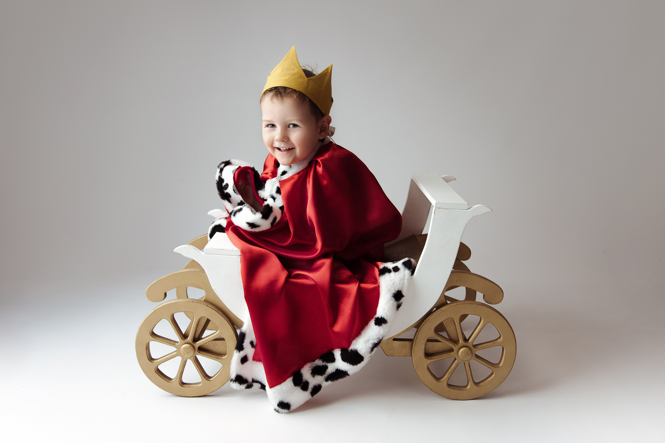 Тематические образы. Фотограф беременности, новорожденных Москва. годики под ключ