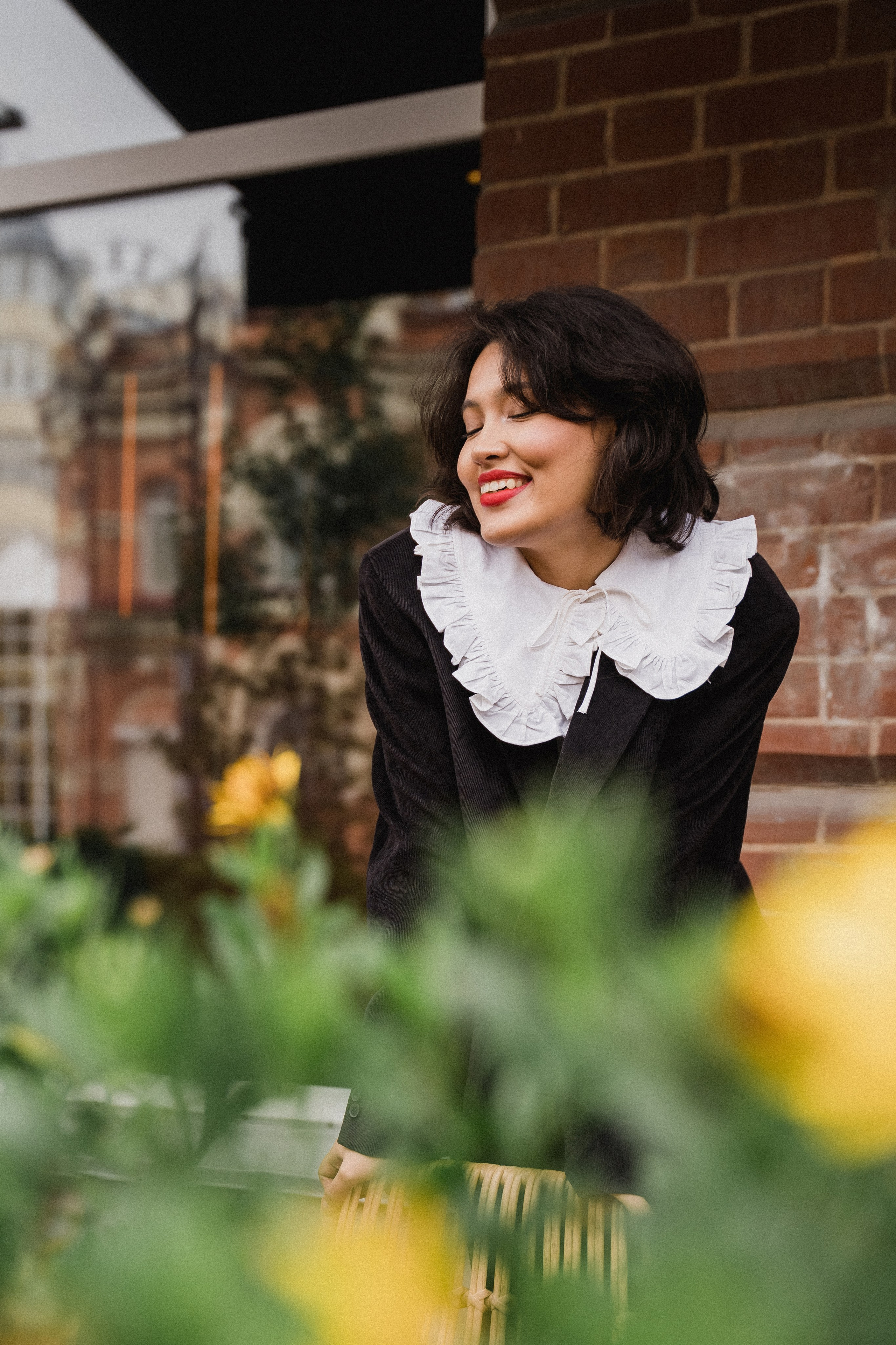 В городе Т. Истории