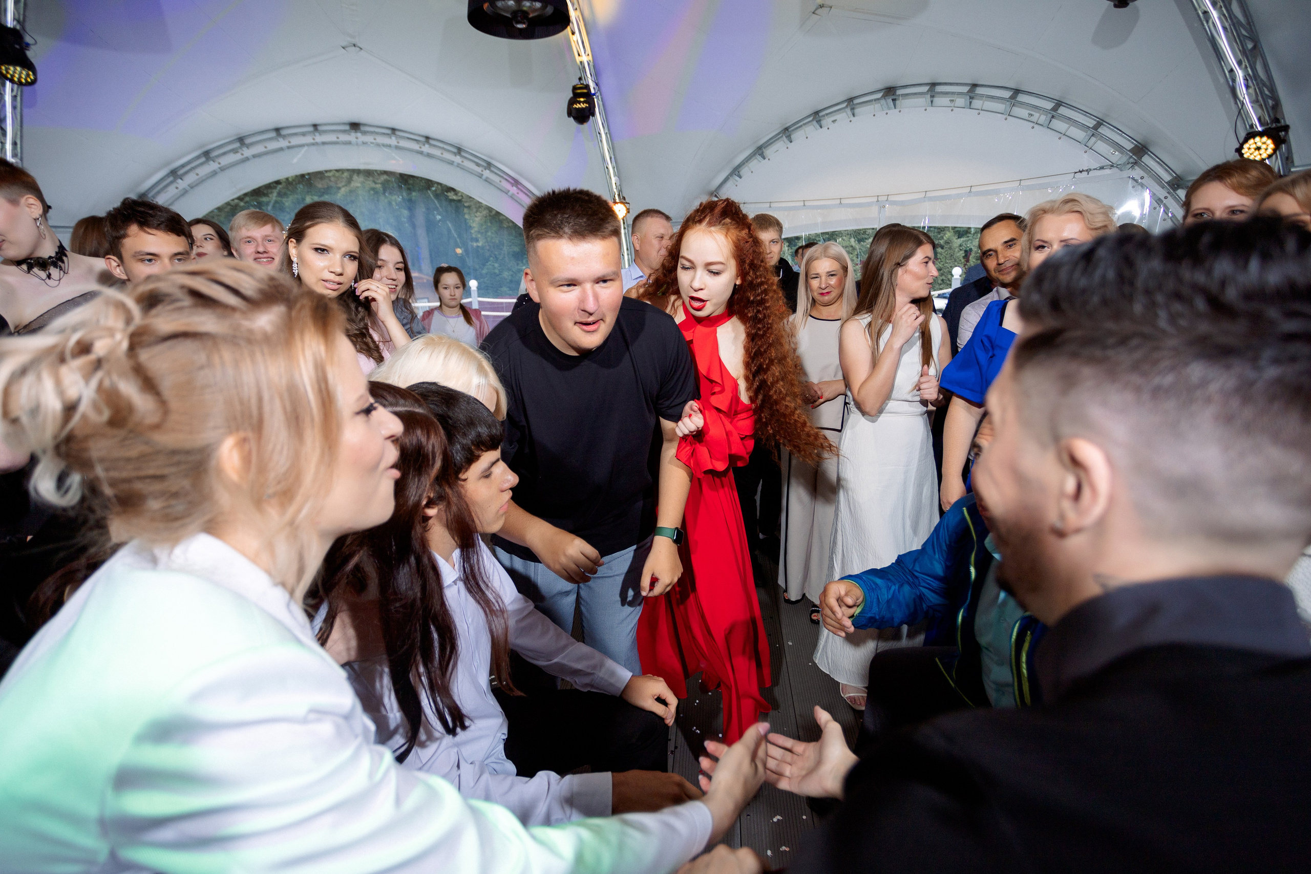 ВЫПУСКНОЙ: Волки-Липки. Все фото. Профессиональный фотограф в Ижевске Леша Петров