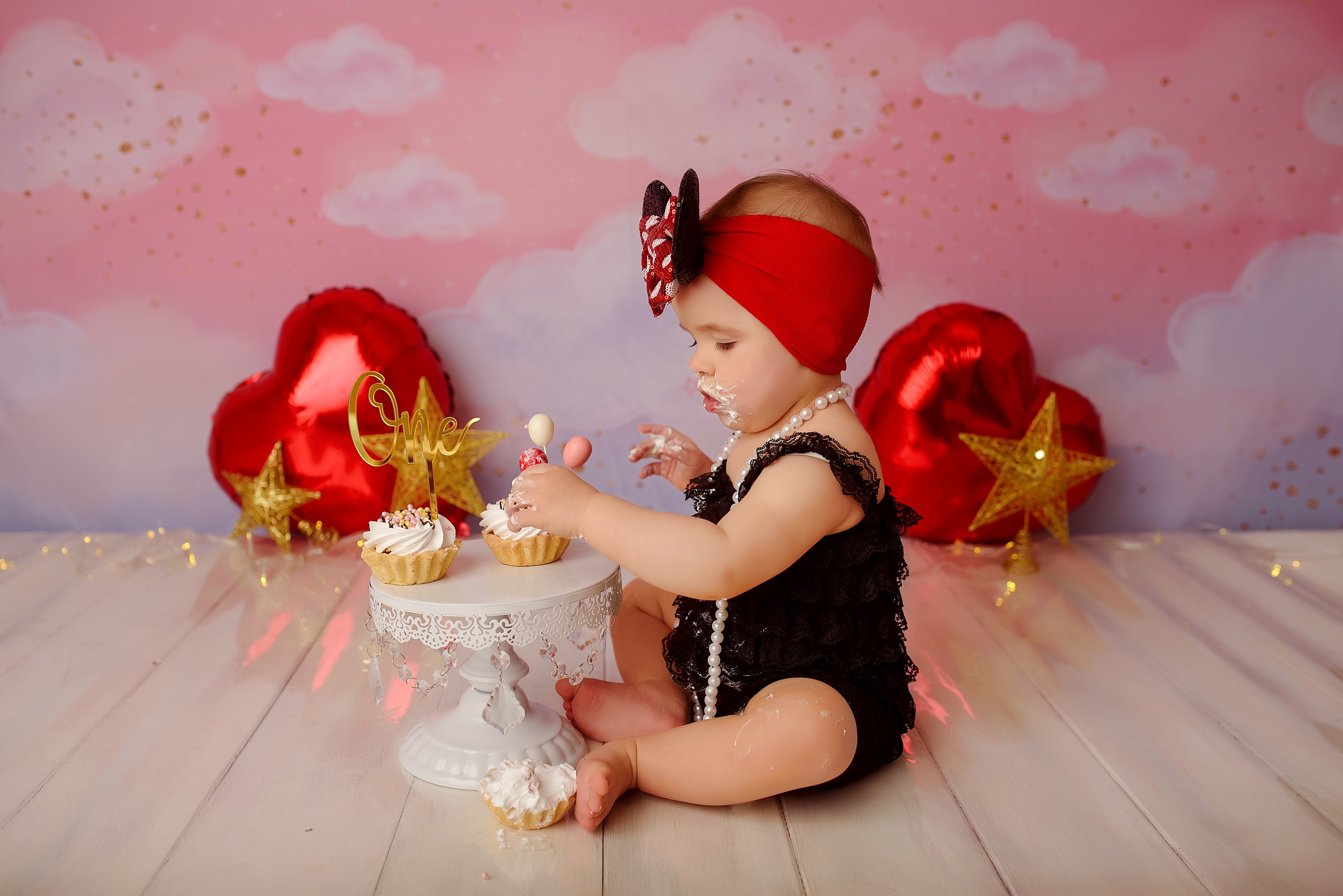 Крушение тортика. Фотограф беременности и новорожденных в Рязани