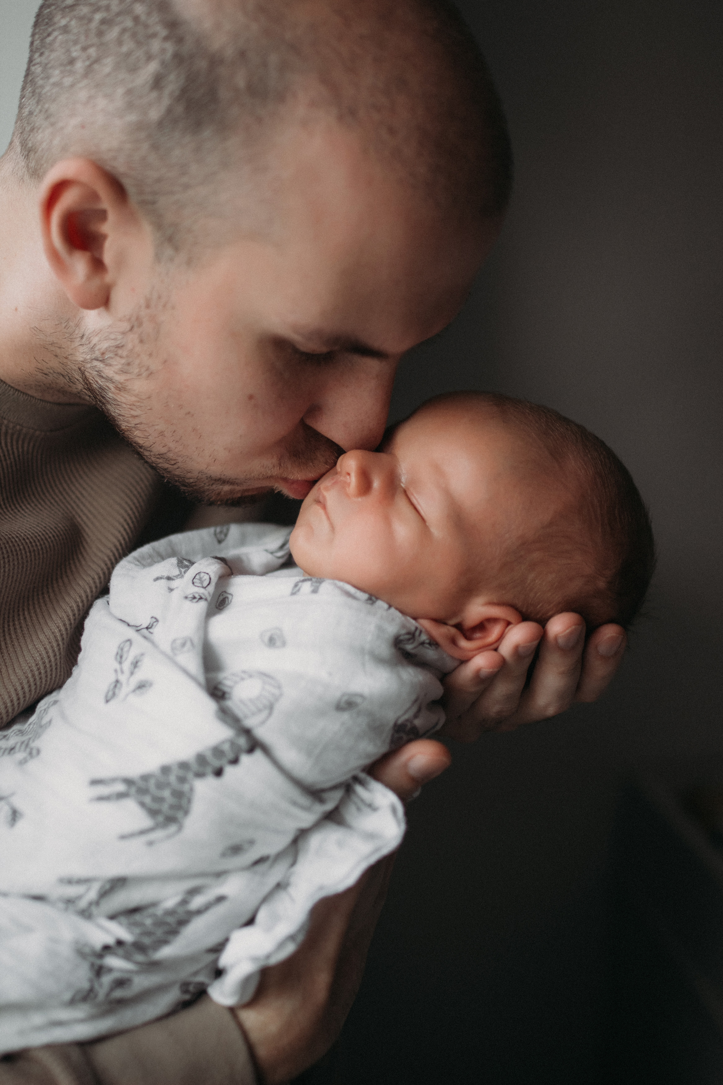 Домашняя фотосессия с новорожденным. Семейный фотограф Екатеринбург Черепанова Олеся