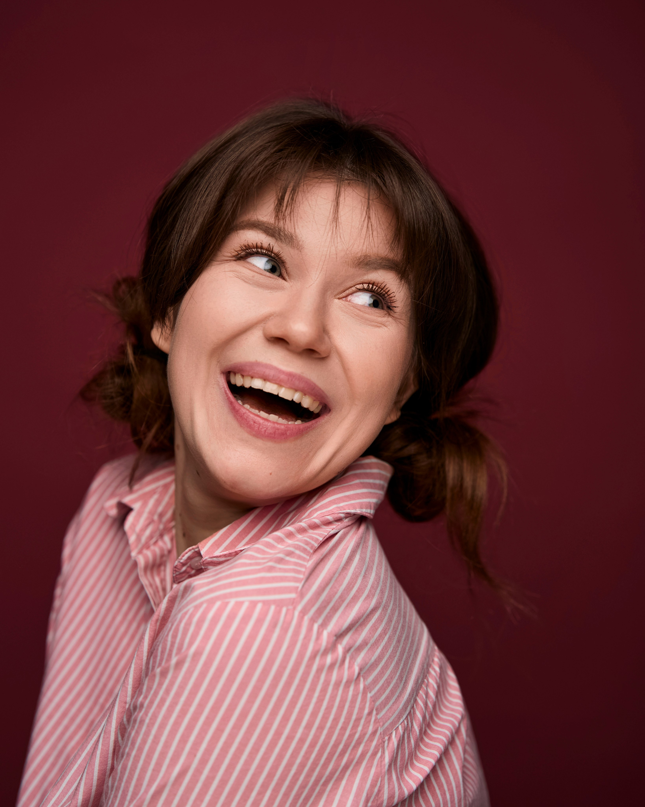 Актерское портфолио на цветных фонах