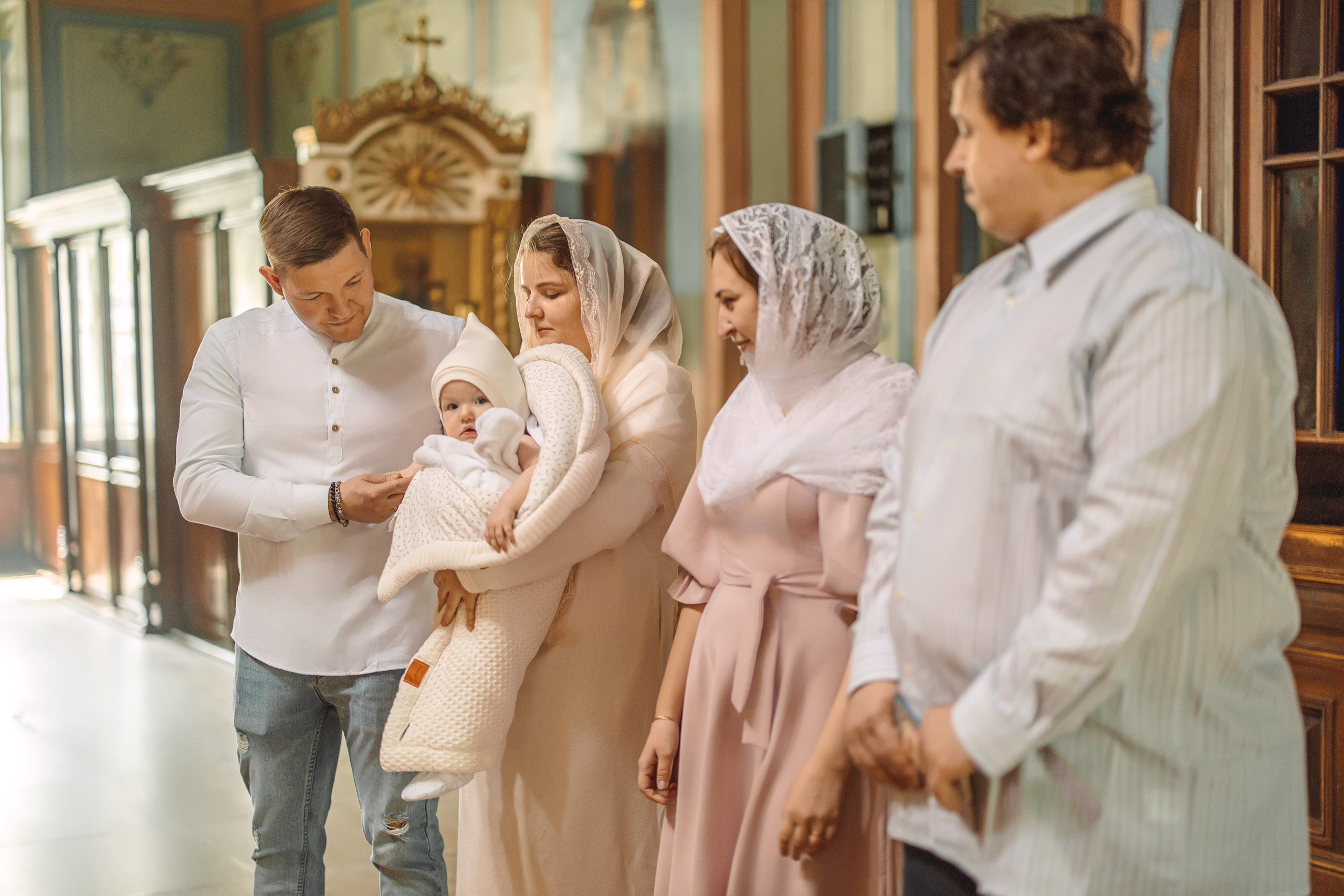 Крещение Евы. Александр Антонов. Профессиональный свадебный, репортажный фотограф в Москве, Подольске. Фото+Видео на любой праздник