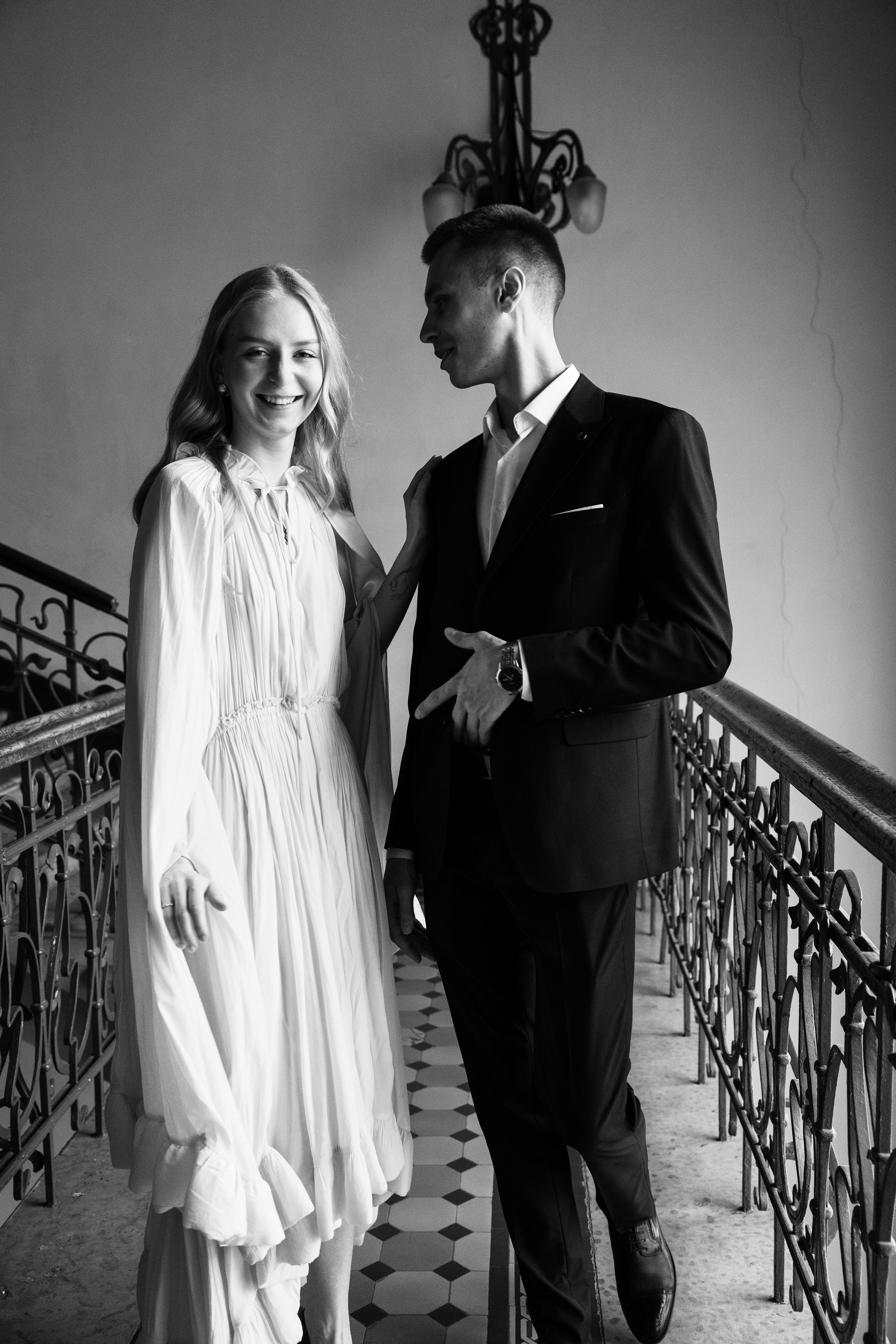 Даша и Константин Витебский вокзал. Фотограф/видеограф в Санкт-Петербурге Динара Гольдина