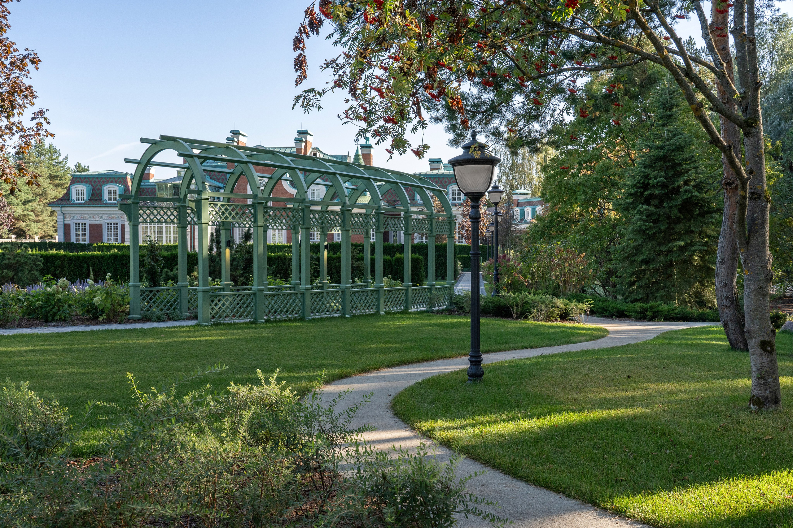Scenic garden in the Moscow region. Артамонов Александр | Архитектурный и ландшафтный фотограф