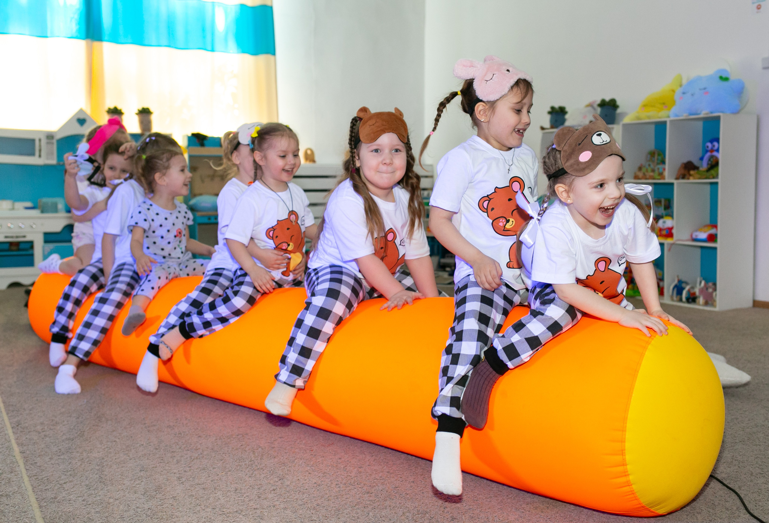 Праздники. Фотограф новорожденных и семейный фотограф НСО г. Бердск Марина Львова