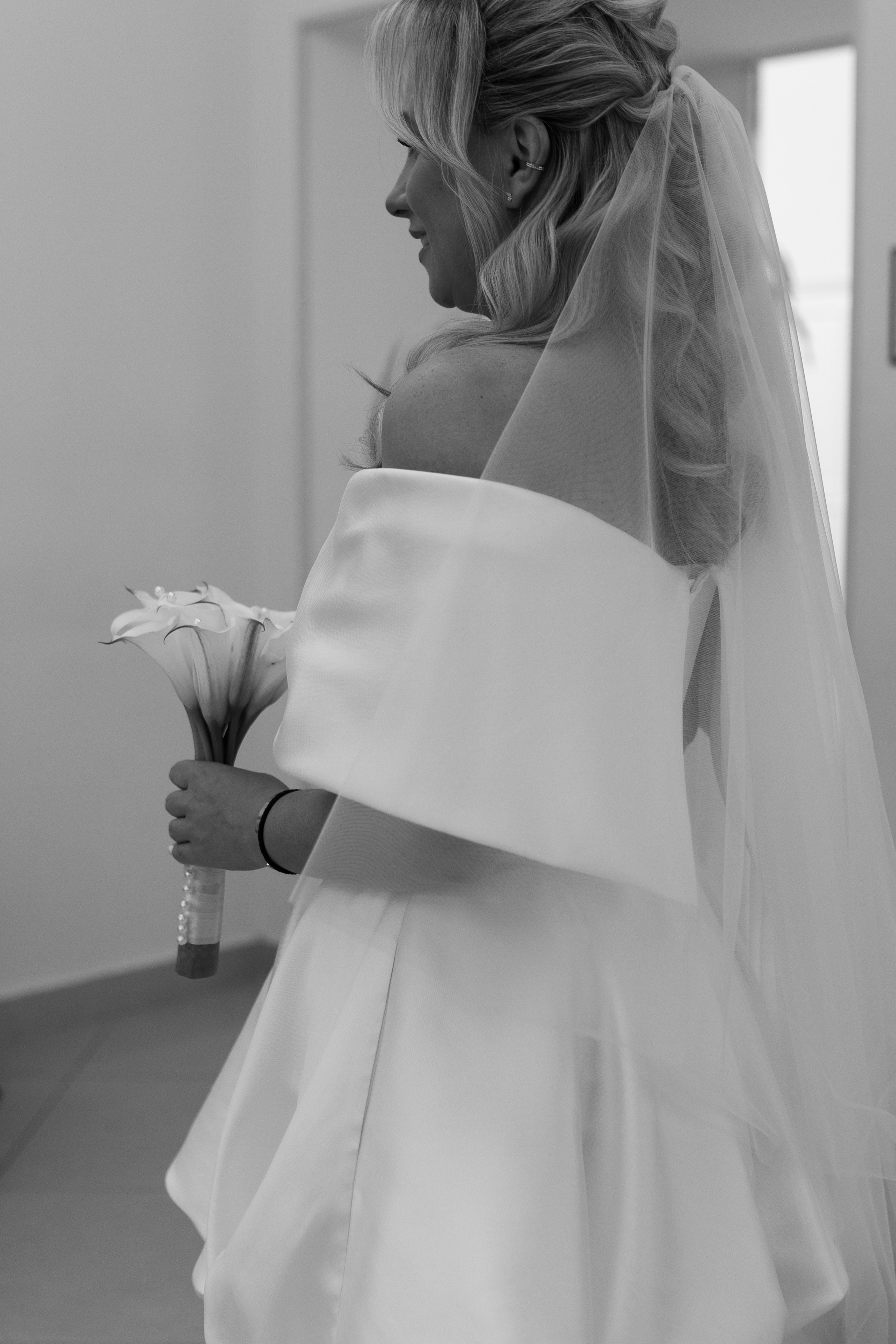 Олеся и Рома, ВДНХ. Свадебный фотограф | Москва