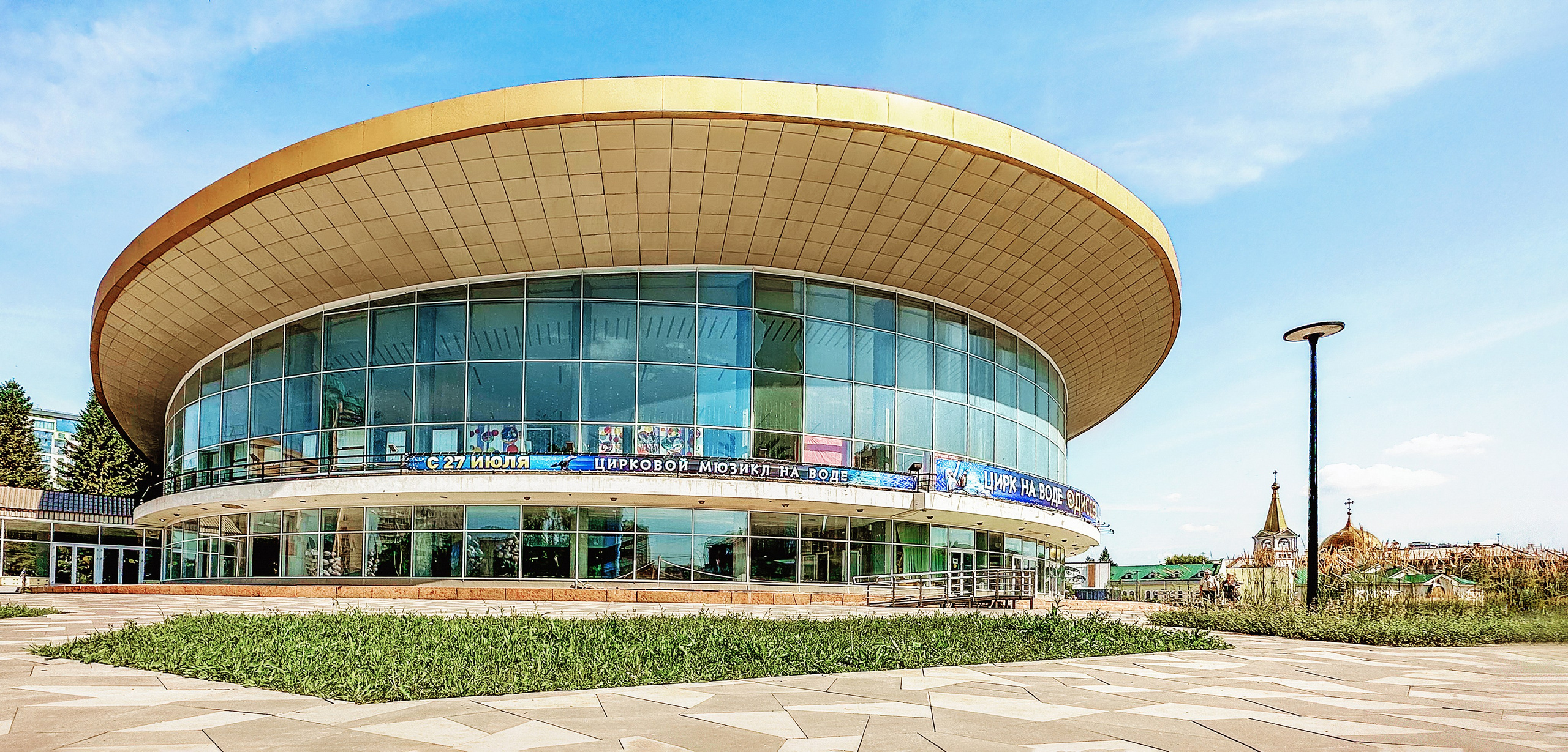 Цирковой мюзикл на воде ОДИССЕЯ. Фотографы для фотосессий в Новосибирске