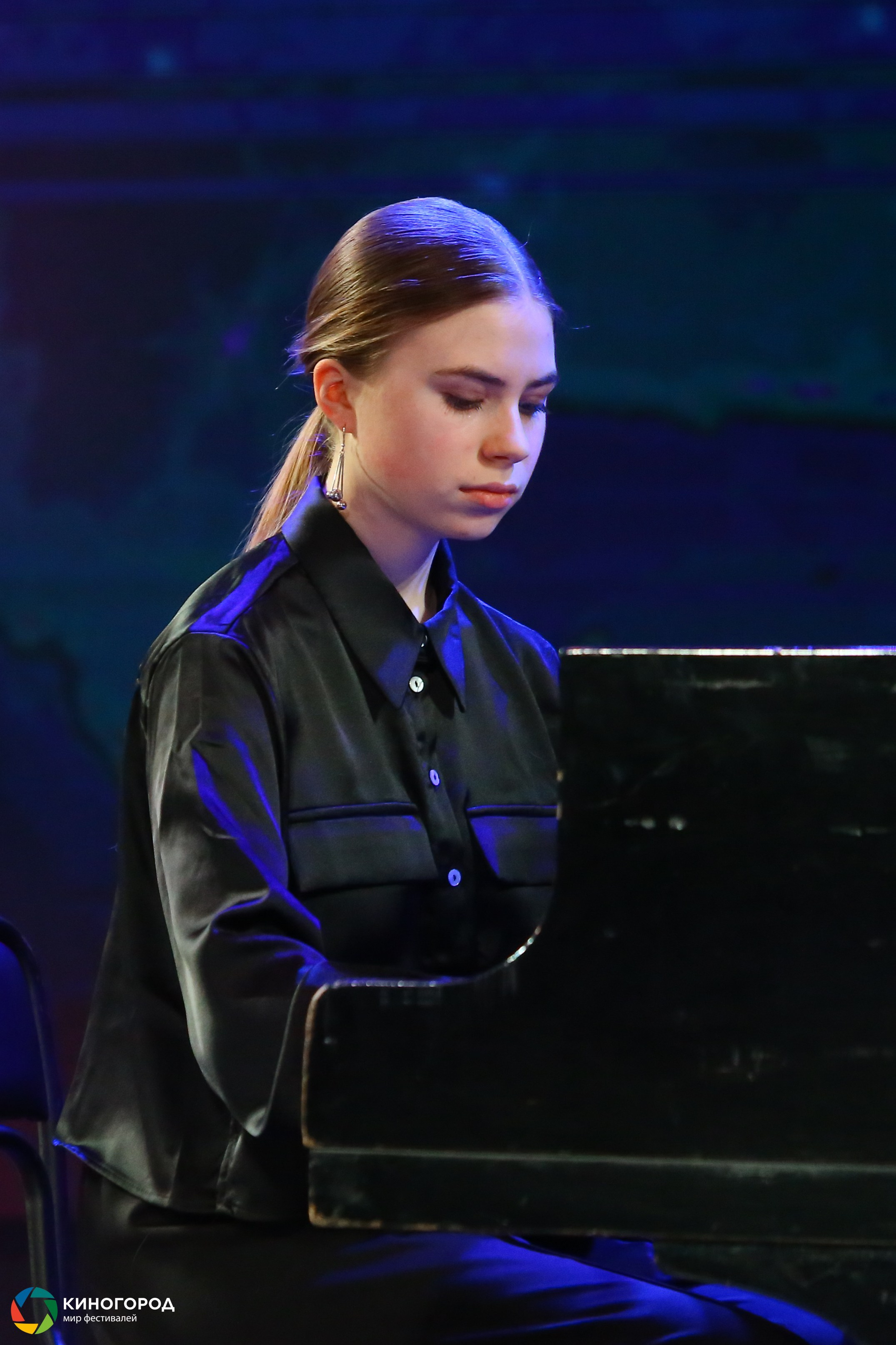 9 марта, конкурс, г. Екатеринбург. Золотое яблочко