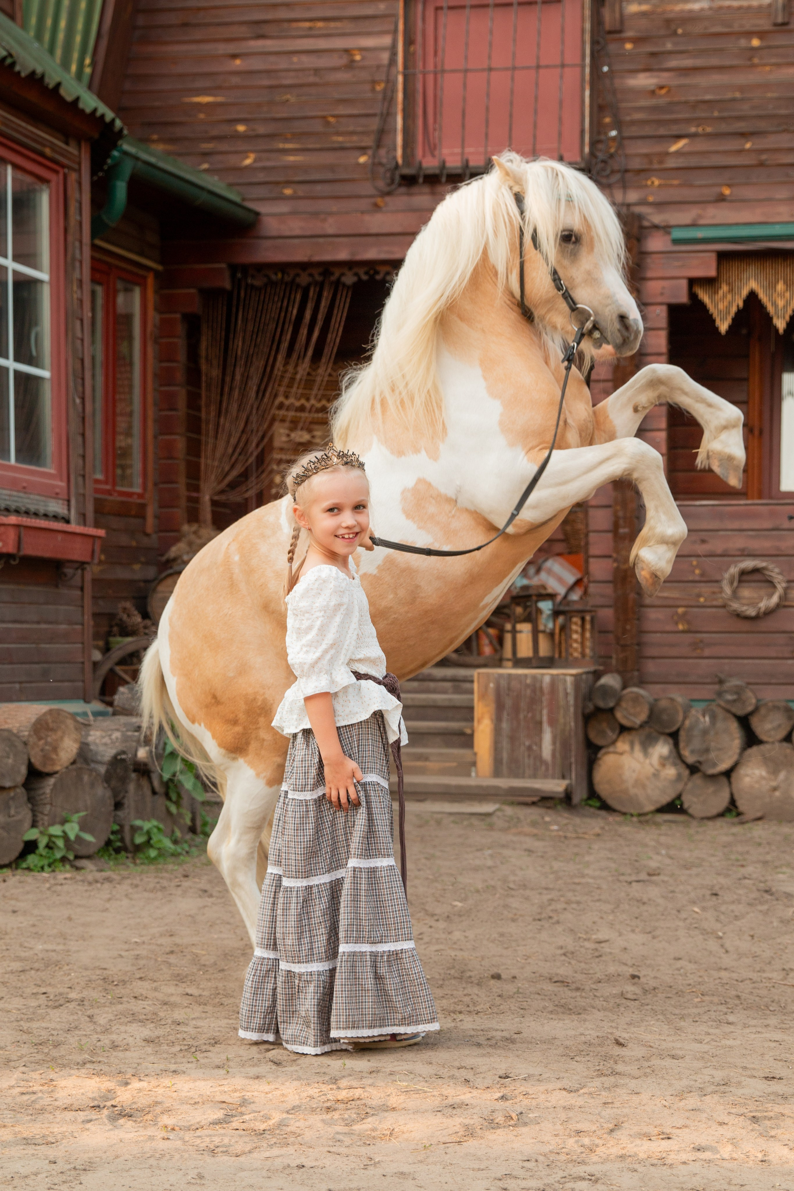 Фотосессии с лошадьми в Москве и Московской области. Конный фотограф Алеся Нечаева