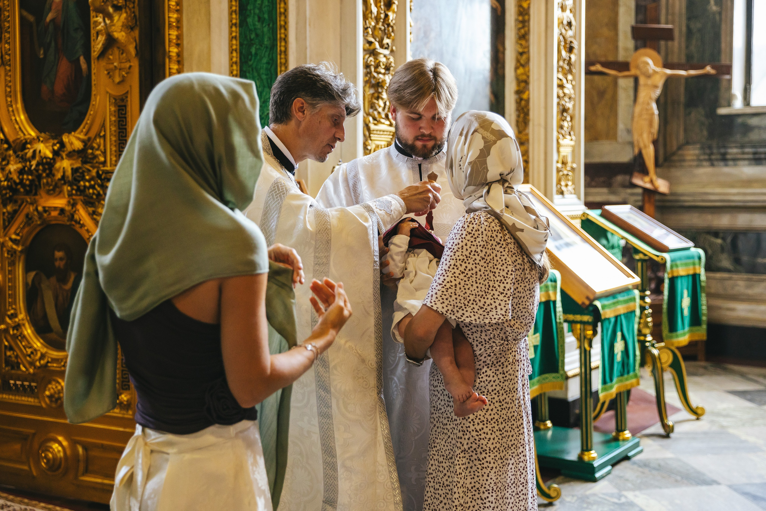 Крещение Миры. Семейный lifestyle фотограф в Санкт-Петербурге Людмила Пахомова