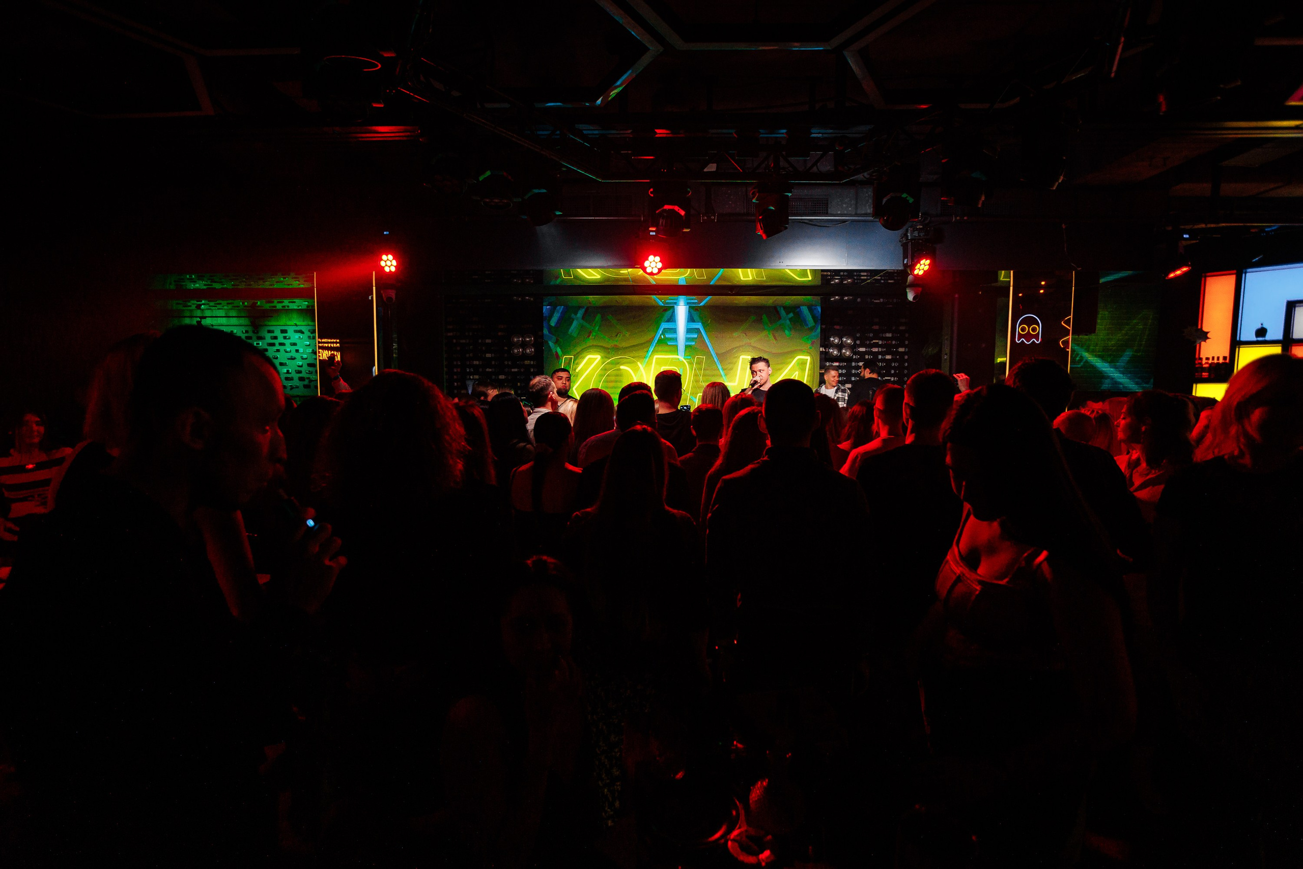 Выступление группы «Корни"_Santa Barbara_Симферополь_15.02.2025. Аминов Руслан | Фотограф