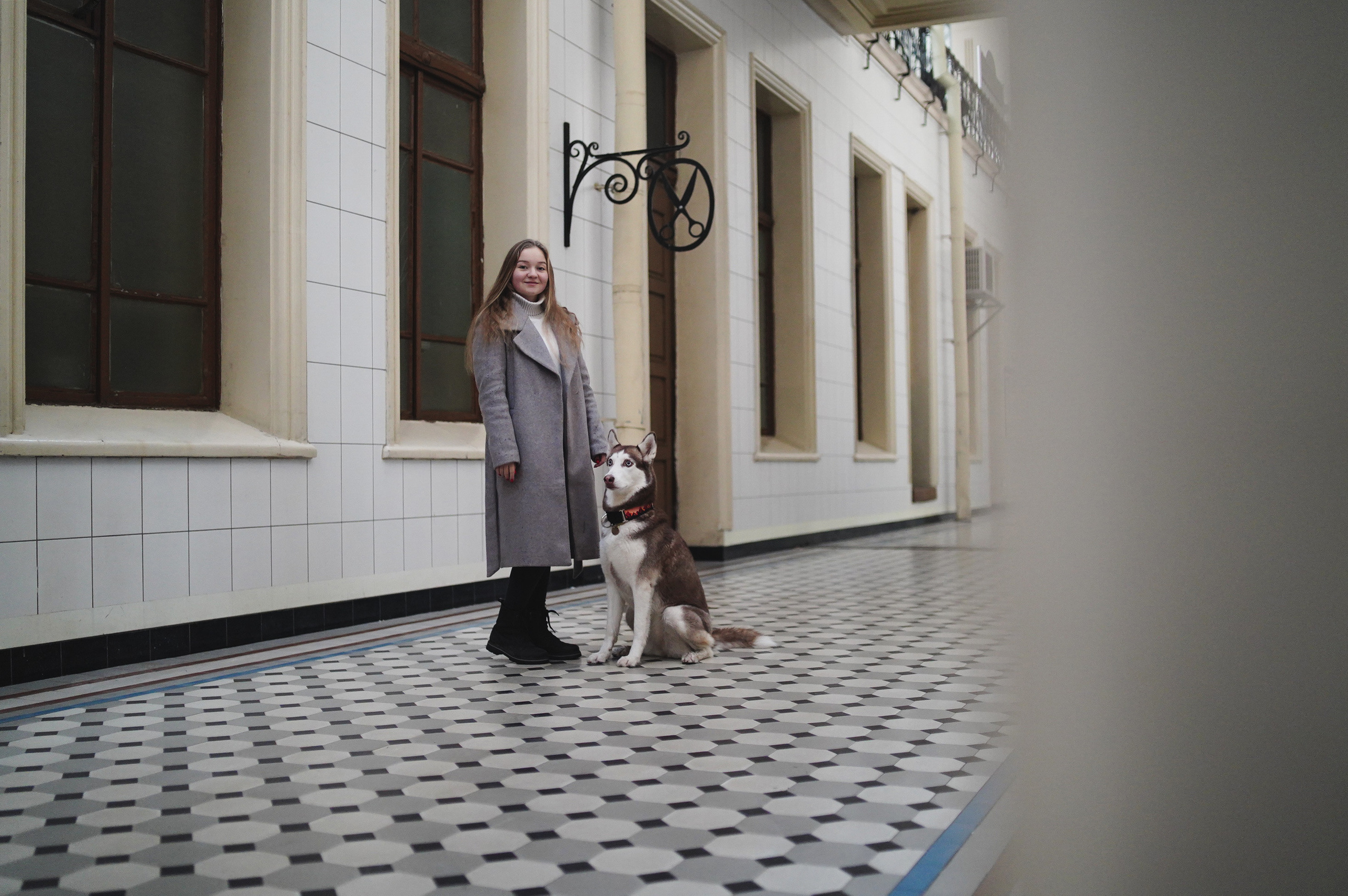 На вокзале. Фотограф анималист