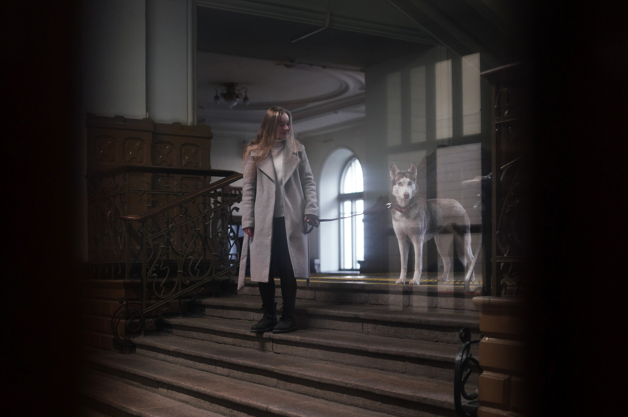 На вокзале. Фотограф анималист