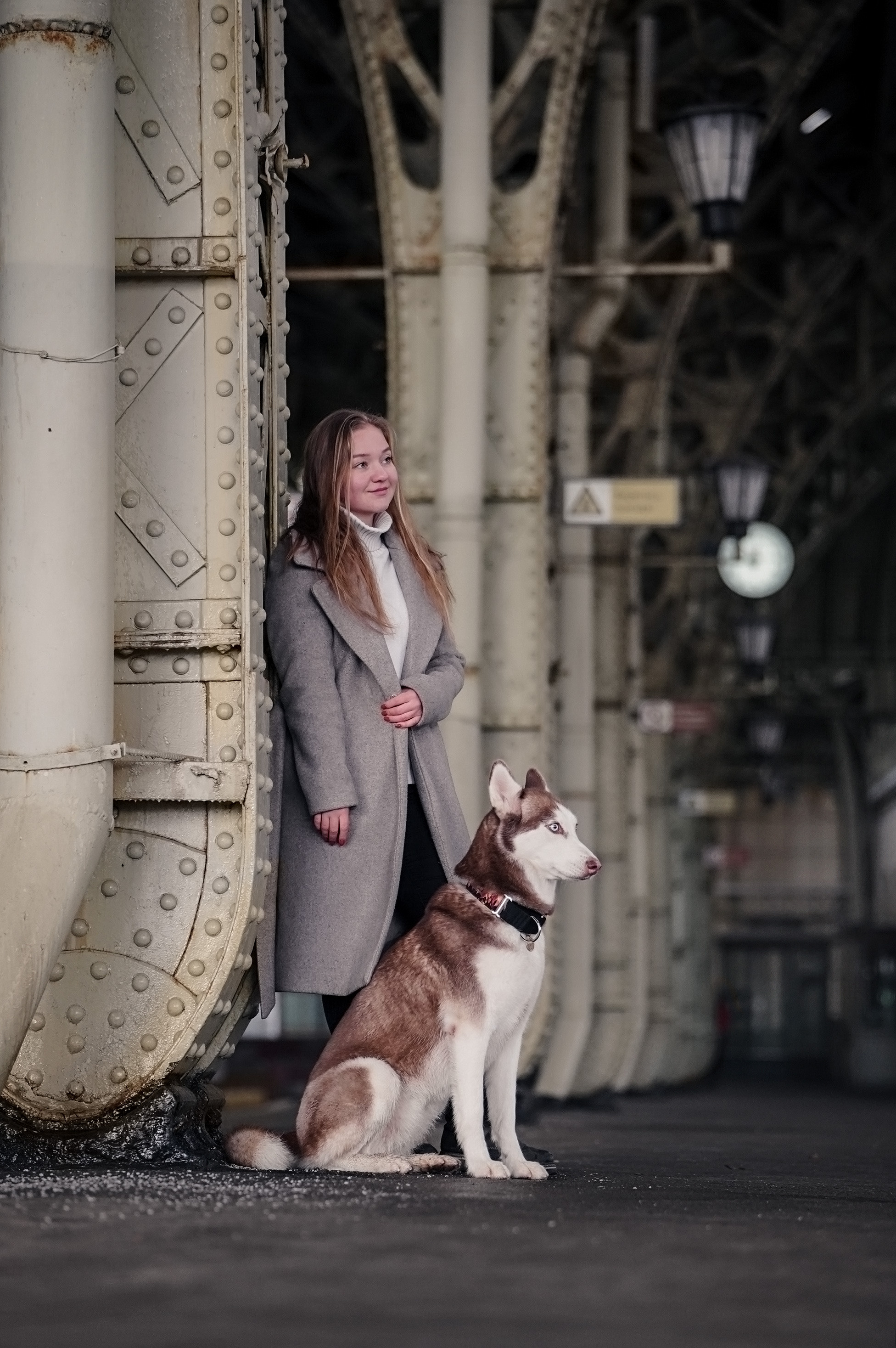 На вокзале. Фотограф анималист