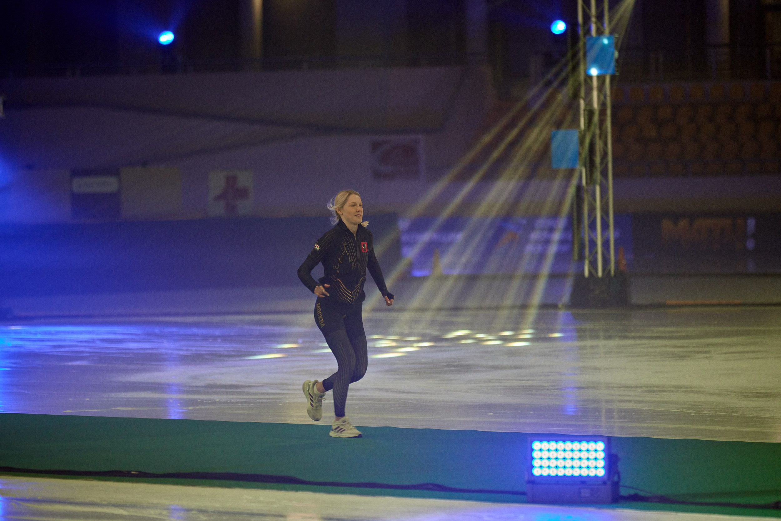 Фотосъемка Гала-шоу «Кристалл» 4.04.2026. Режиссёр, клипмейкер, фотограф — Андрей Охота