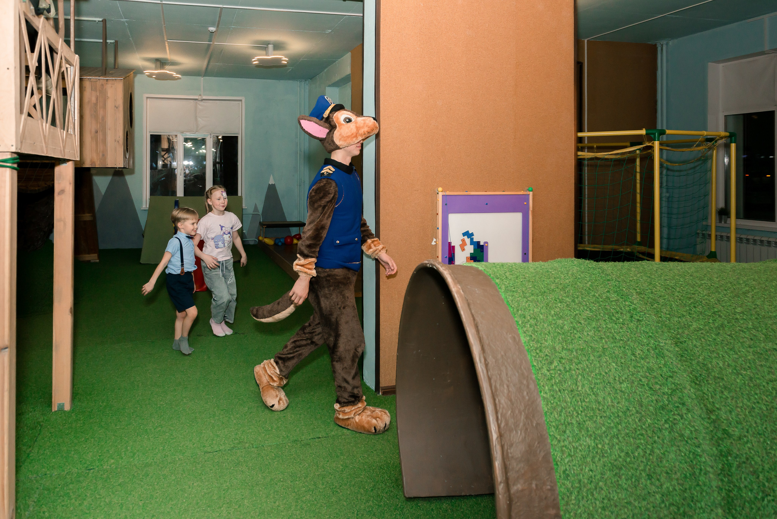 День Рождения в Зёбре на Шахтёров 08.2025. Детский фотограф, семейный фотограф и репортажи в Кемерово