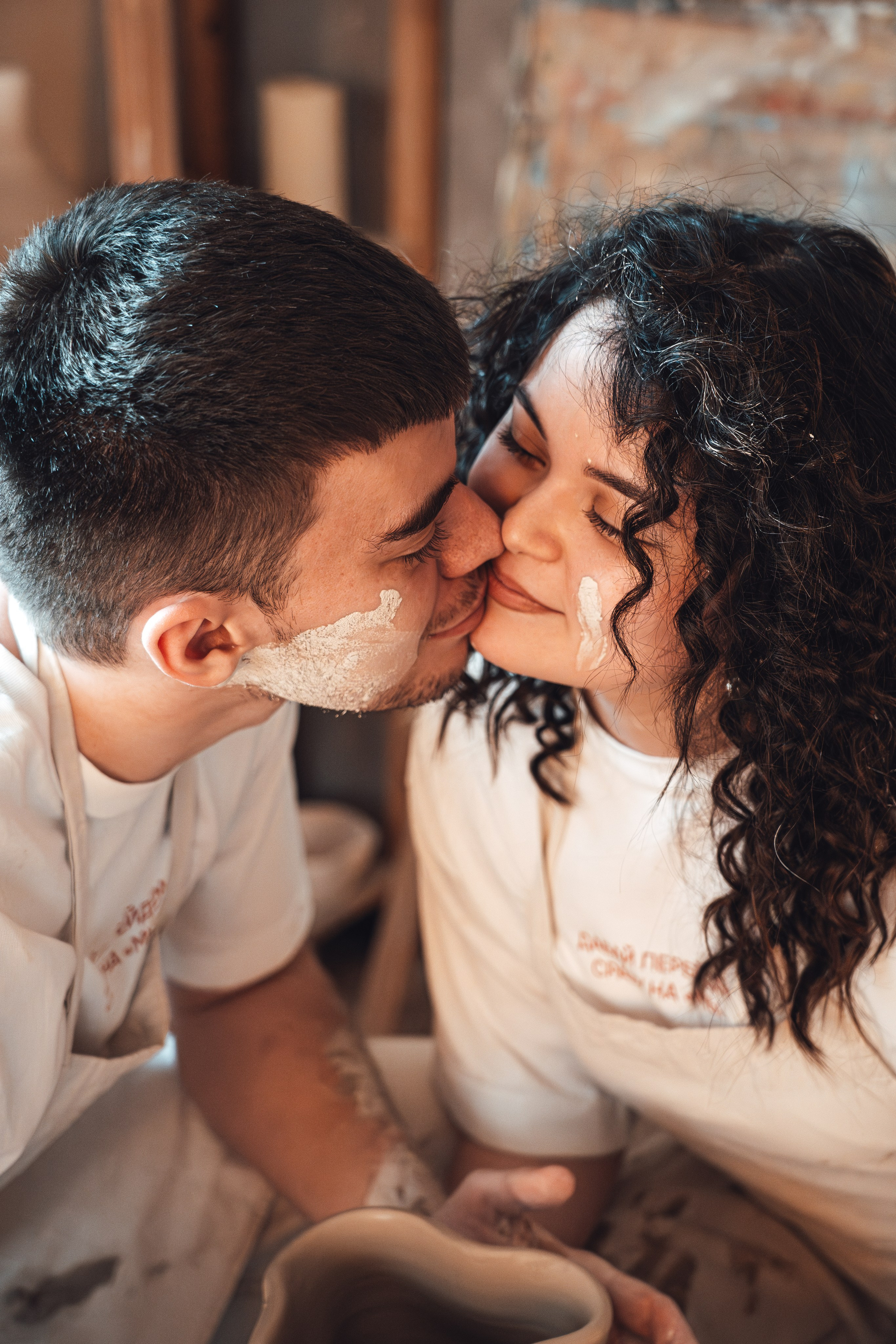 Свидание в гончарной мастерской (A&A). Легкая фотография