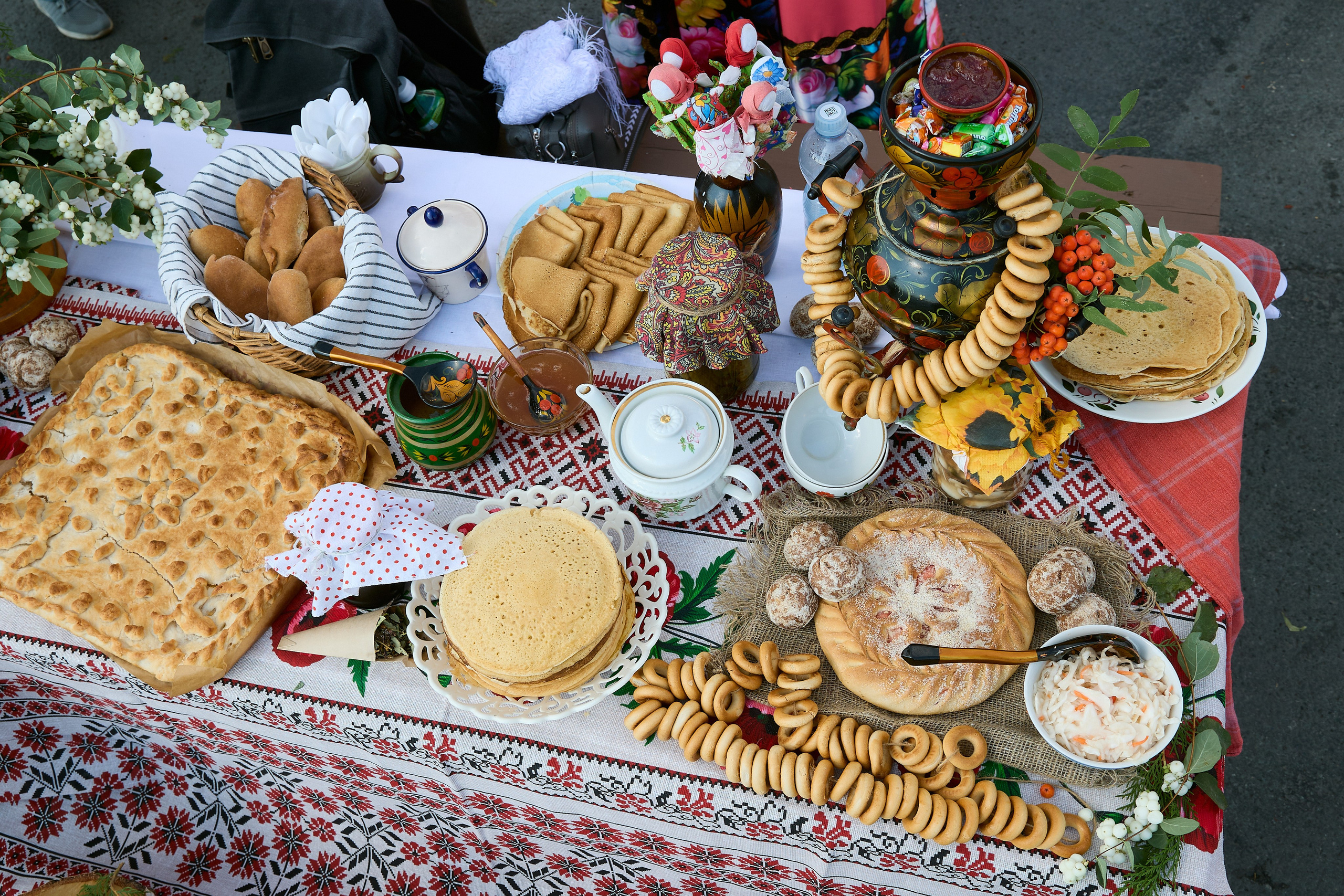 Фестиваль ЖИЗНЕЛЮБ. Мое имя Раиль. Я репортажный фотограф в Казани, так же мой любимый жанр — свадебный фотограф