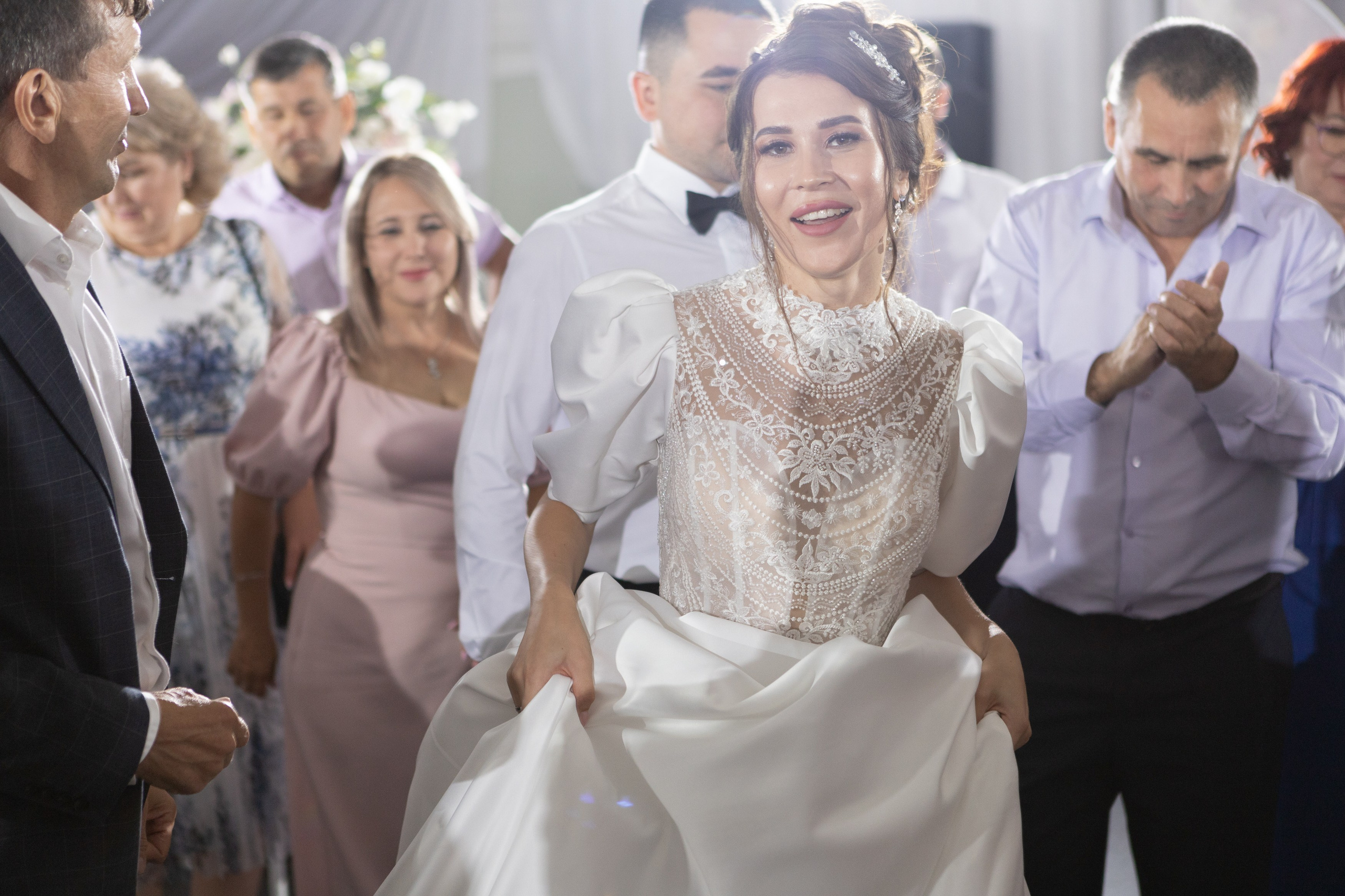 Свадебный фотограф Уфа — Руслан ГабдлисламовЖивые эмоции, красивые кадры, воспоминания на всю жизнь.Работаю по всей Республике Башкортоста. Свадебный фотограф Уфа Руслан Габдлисламов