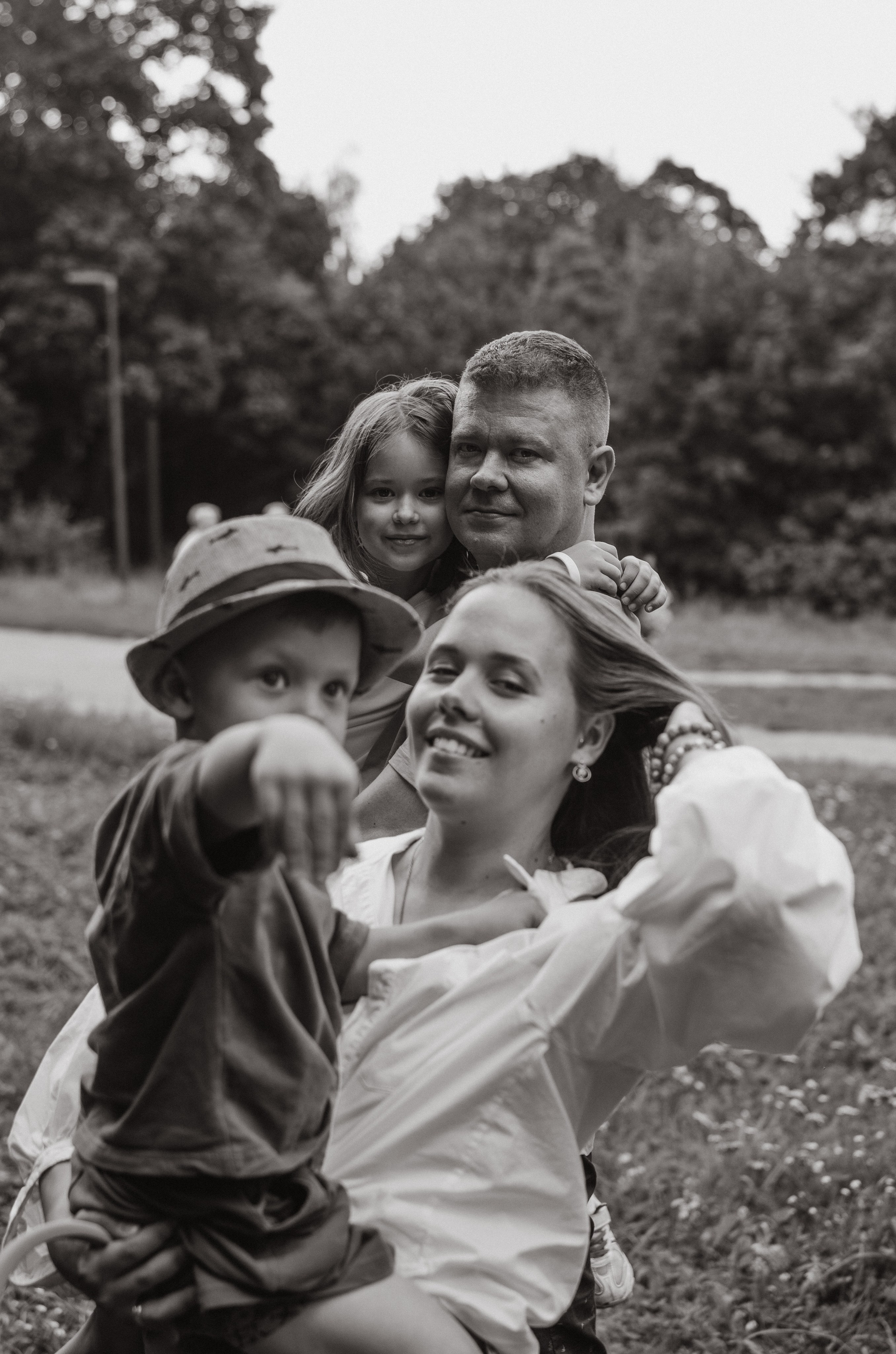 Семейная фотопрогулка. Семейный, ньюборн фотограф, фотограф на роды в Москве, Виктория Тюльдюкова