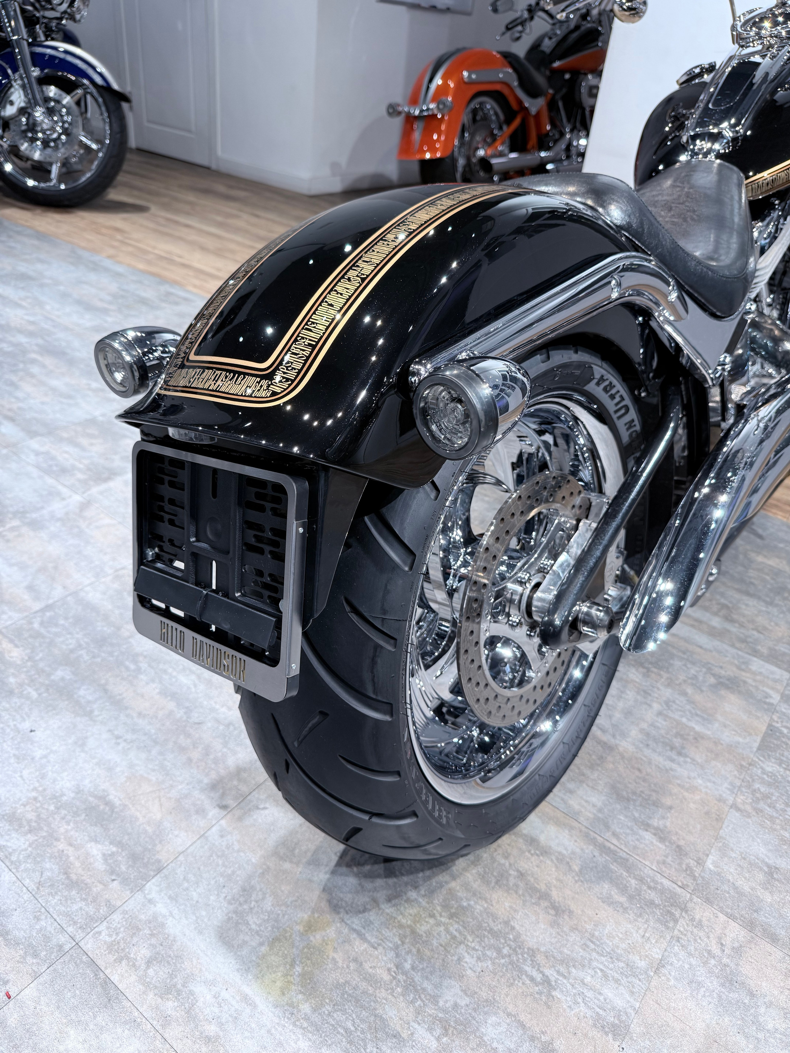 Breakout Custom. Hello Davidson, Москва. Только хорошие мотоциклы…