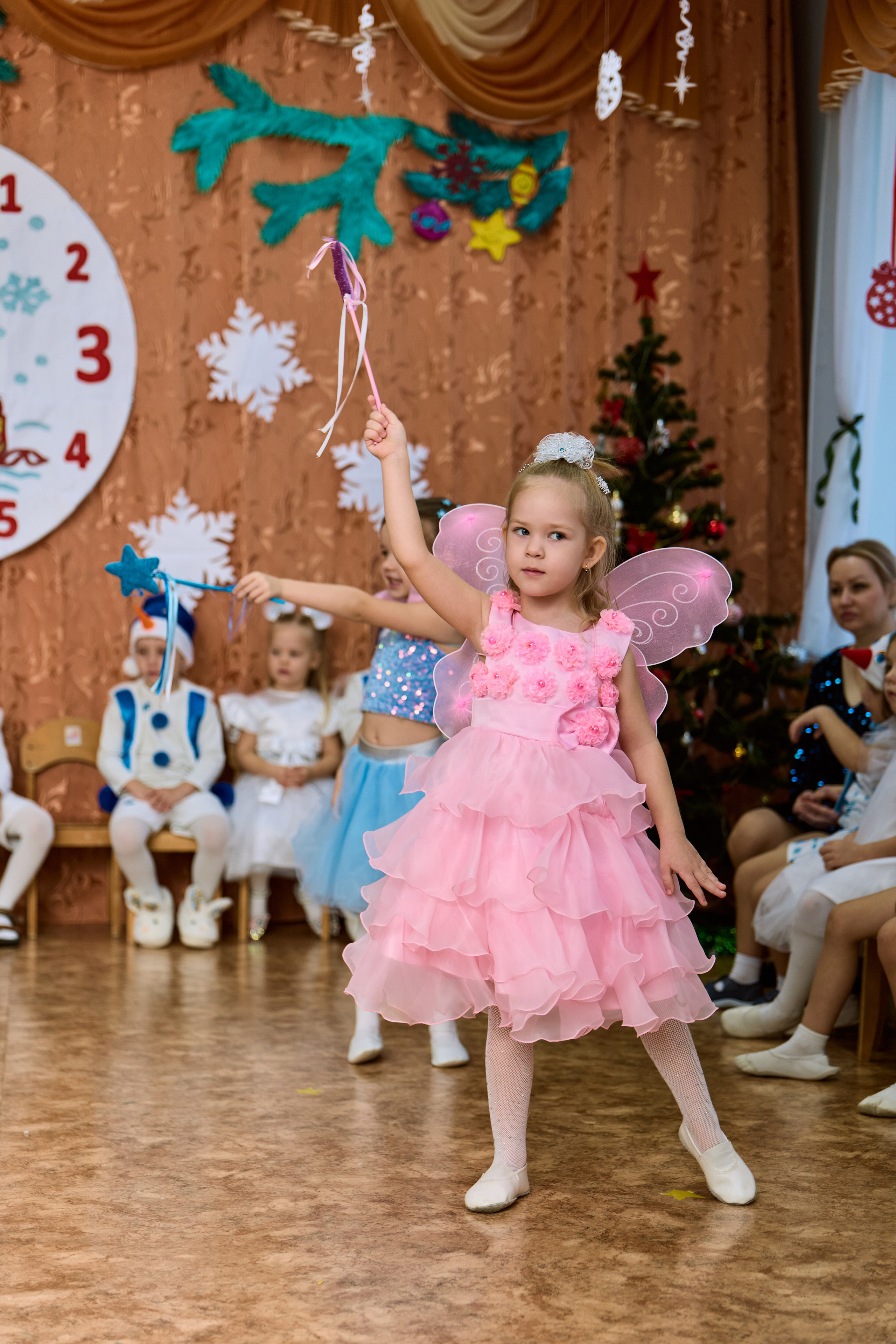 Утренник. Фотограф Олег Сотник