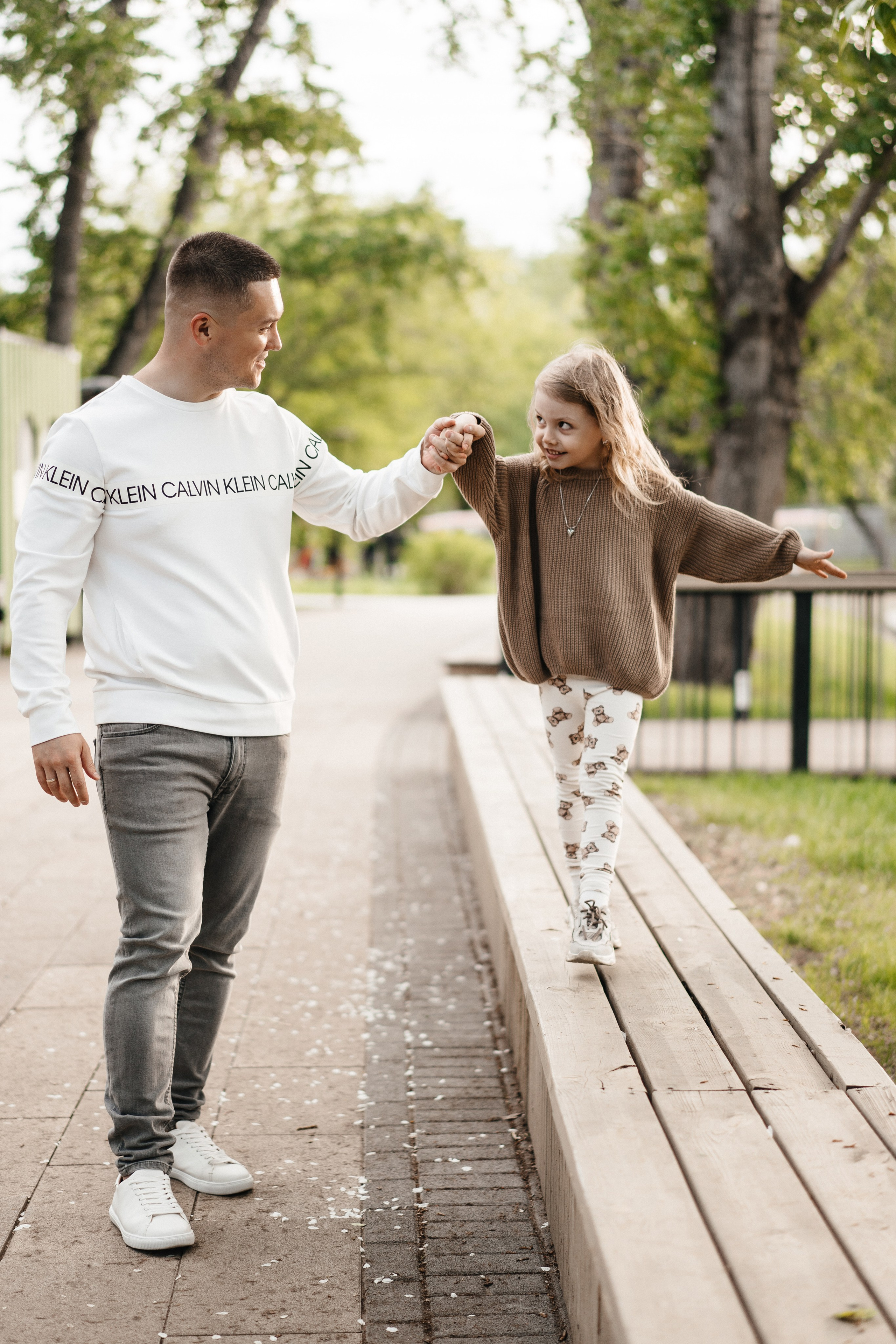 Прогулка в парке. Фотограф Кирилл Бабий