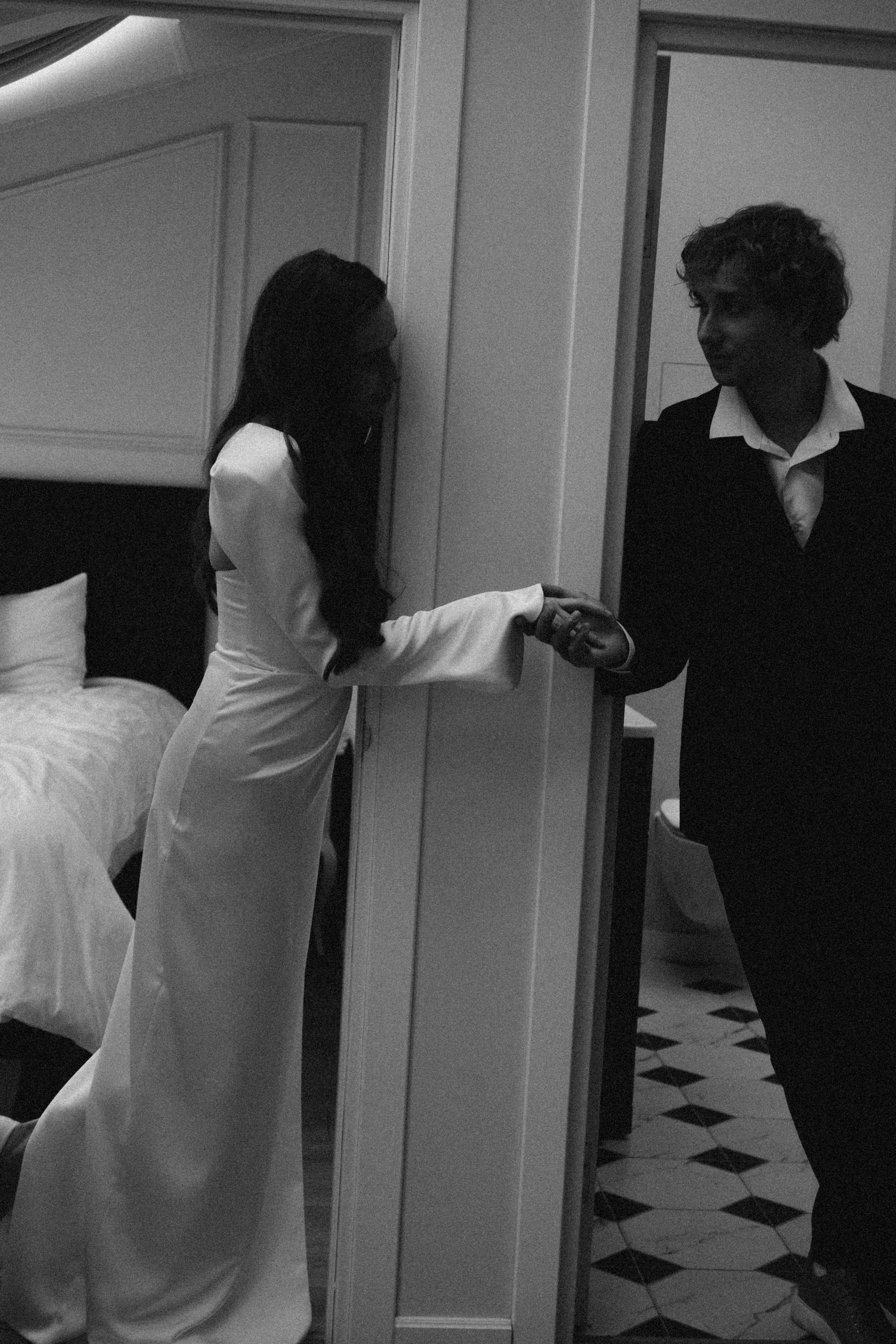 СВАДЕБНАЯ СЬЕМКА В ОТЕЛЕ. СБОРЫ ЖЕНИХА И НЕВЕСТЫ И ТАКЖЕ ТОР И ПОДГОТОВКА К ПРОГУЛКЕ. Профессиональный фотограф, Санкт-Петербург — Виктория Богомолова