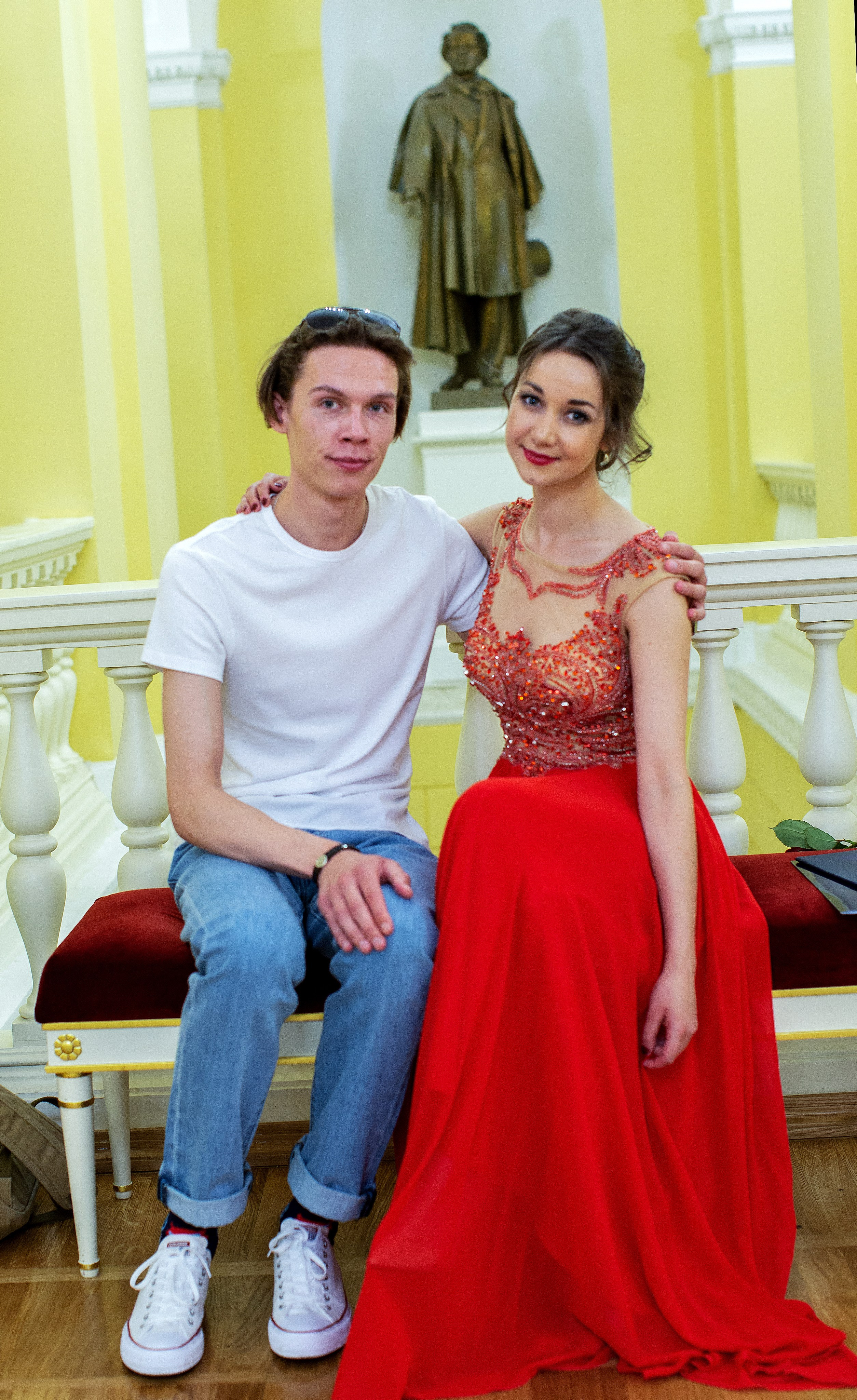 Репортаж -Выпускной. Портретный Студийный и уличный фотограф Москва. Индивидуальные, Семейные, Беременность, Будуар, Каталог, контент съемки для блога и бизнеса