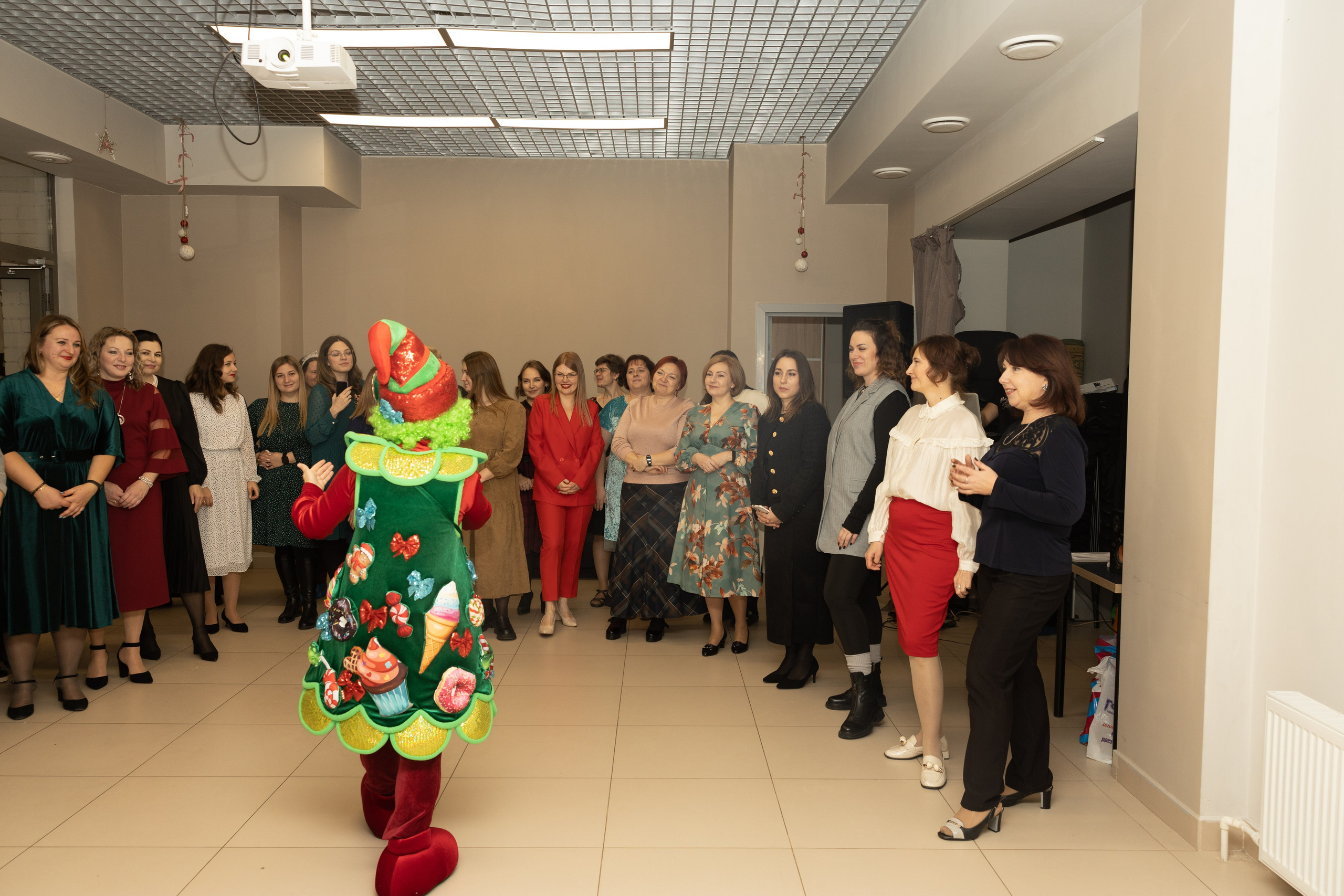 ЛогоЁлка2024. Семейный фотограф в Рязани и Рязанской области