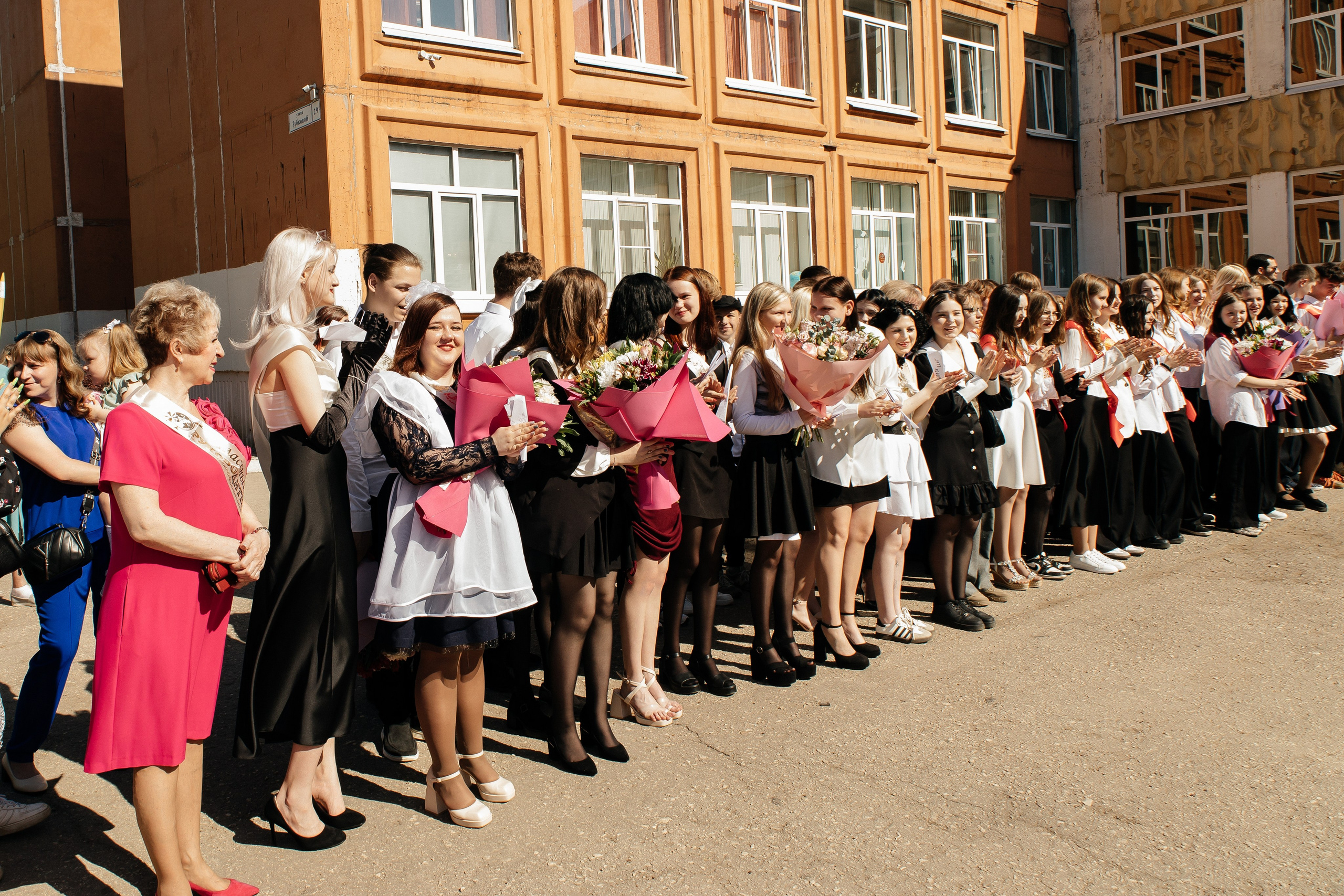 Последний звонок. Семейный фотограф в Рязани и Рязанской области