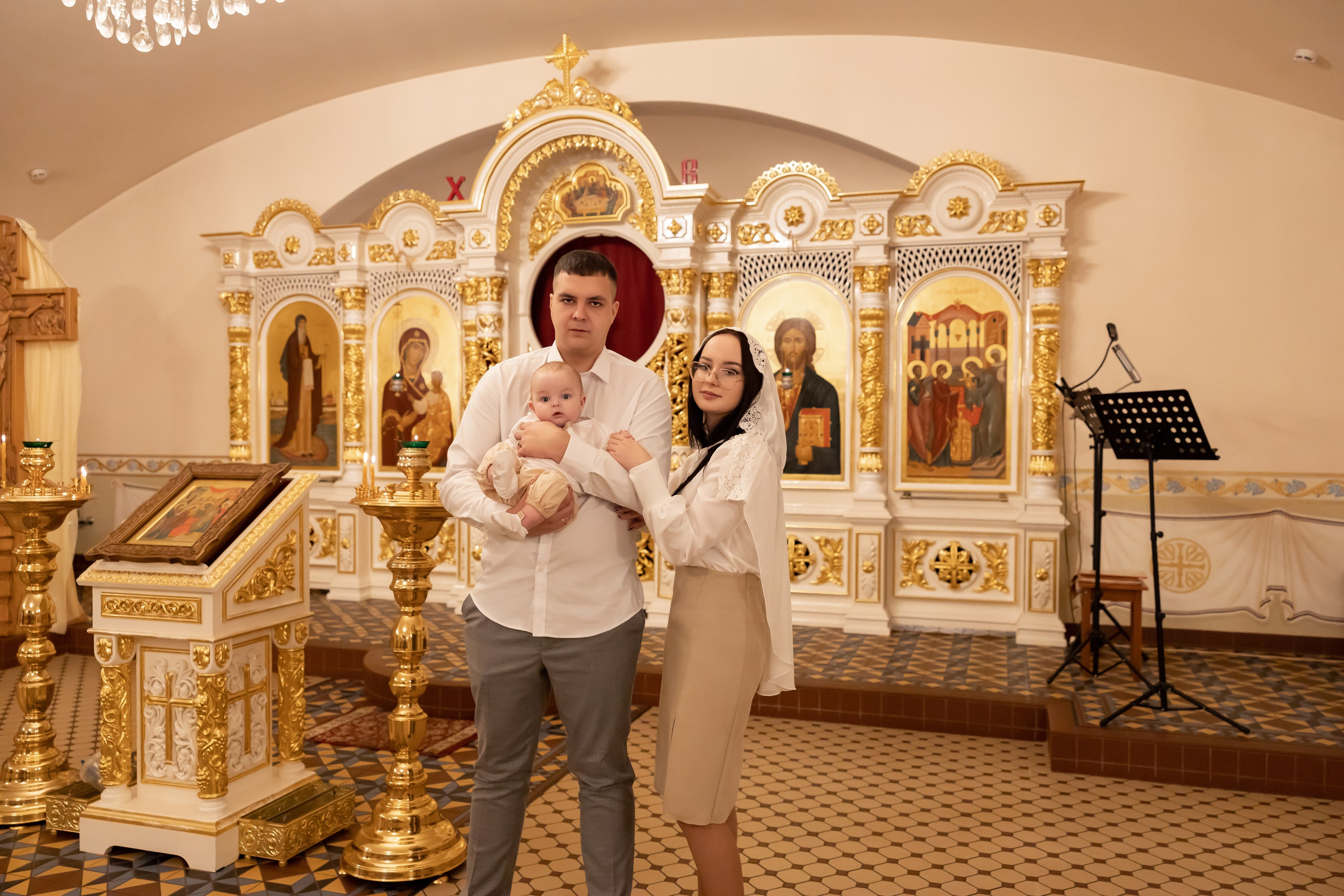 Крещение в Храме Покрова Пресвятой Богородицы. Семейный фотограф в Рязани и Рязанской области